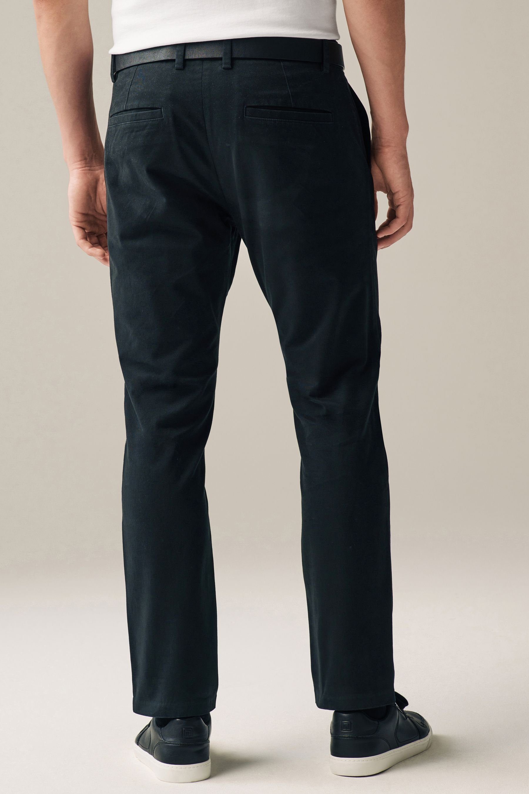 Next Chinohose Weiche Slim Fit Chinohose günstig online kaufen