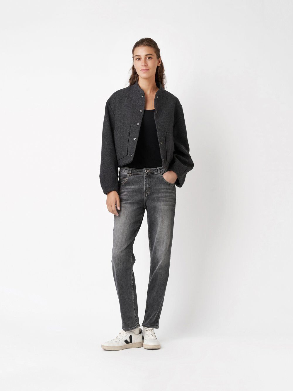 ROSNER Girlfriend-Jeans Masha Straight (1-tlg) mit doppelter Hinterhosentasche