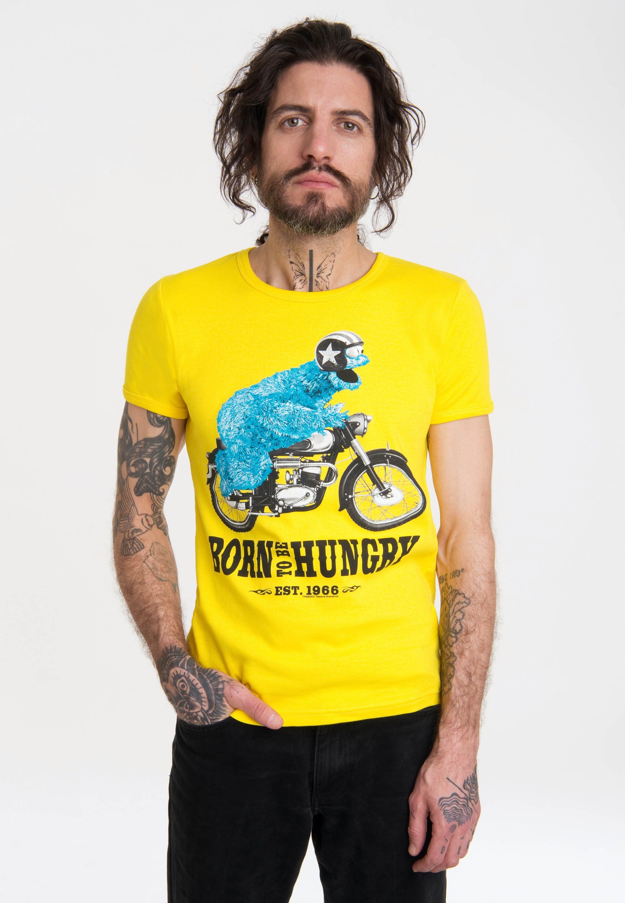 erscheint LOGOSHIRT T-Shirt Sesamstraße - Krümelmonster lizenziertem gelb Motorrad Print mit