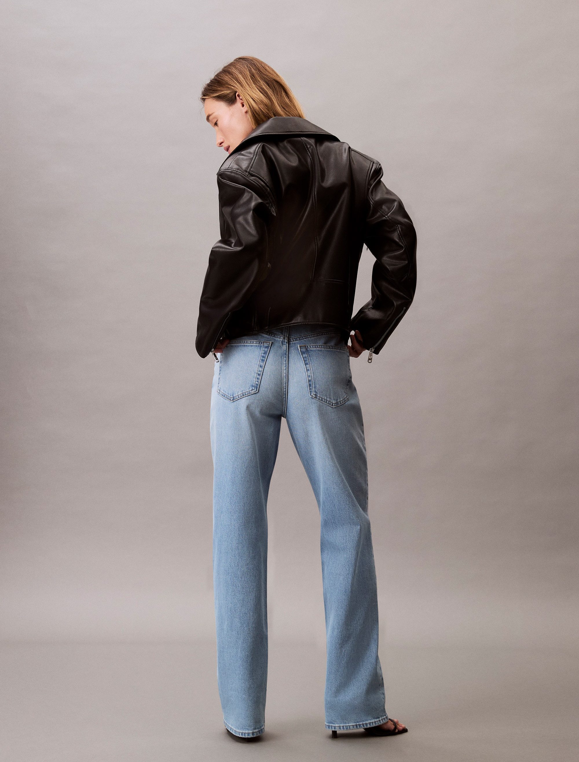 Calvin Klein Jeans Skinny-fit-Jeans HIGH RISE STRAIGHT LT CAPE Mit Gürtelschlaufen