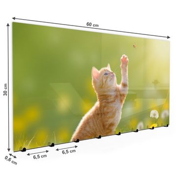 Primedeco Garderobenpaneel Magnetwand und Memoboard aus Glas Katze auf der Jagd