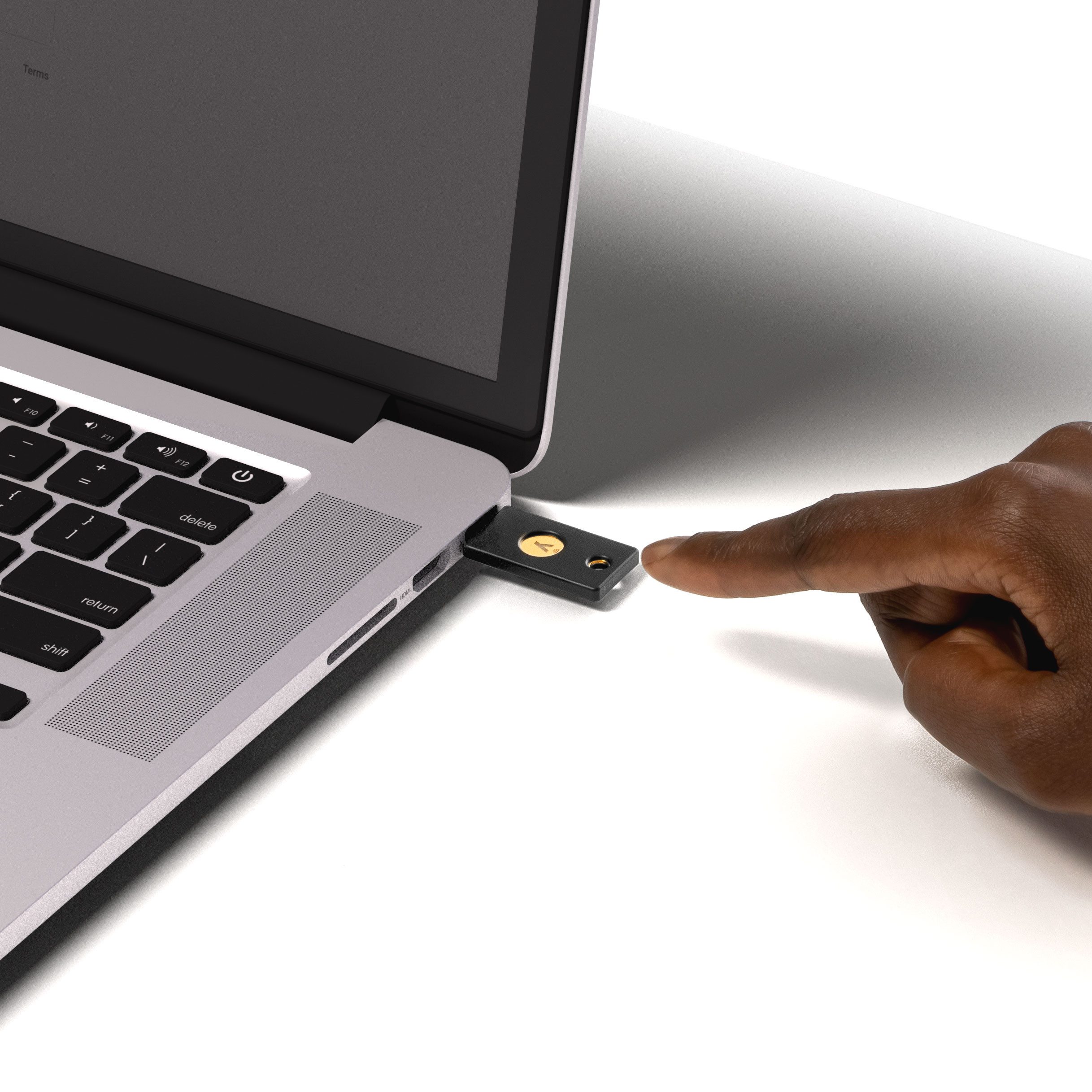 Yubico YubiKey 5 NFC mit USB A Anschluss 1er Pack USB-Stick