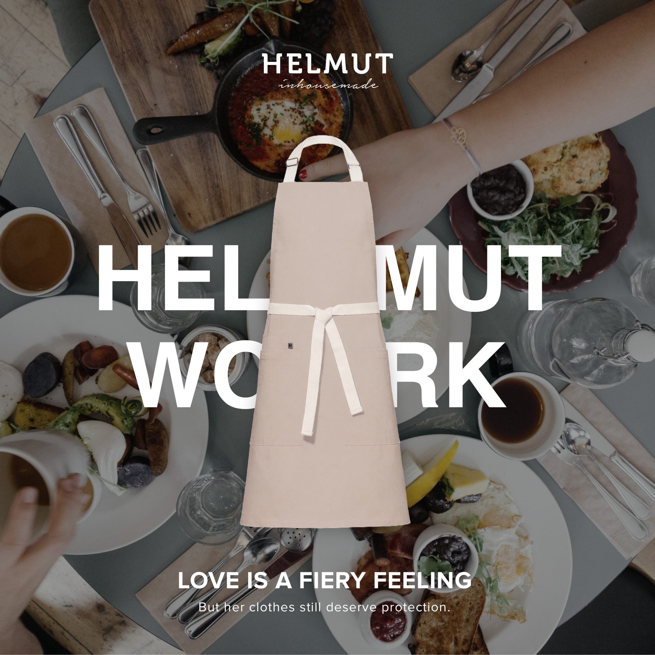 HELMUT Kochschürze Helmut WORK Küchenschürze Premium 100% Baumwolle vegan mit Taschen, (60x80 cm, Profi-Kochschürze für Restaurant Café Gastronomie nachhaltig elegant)