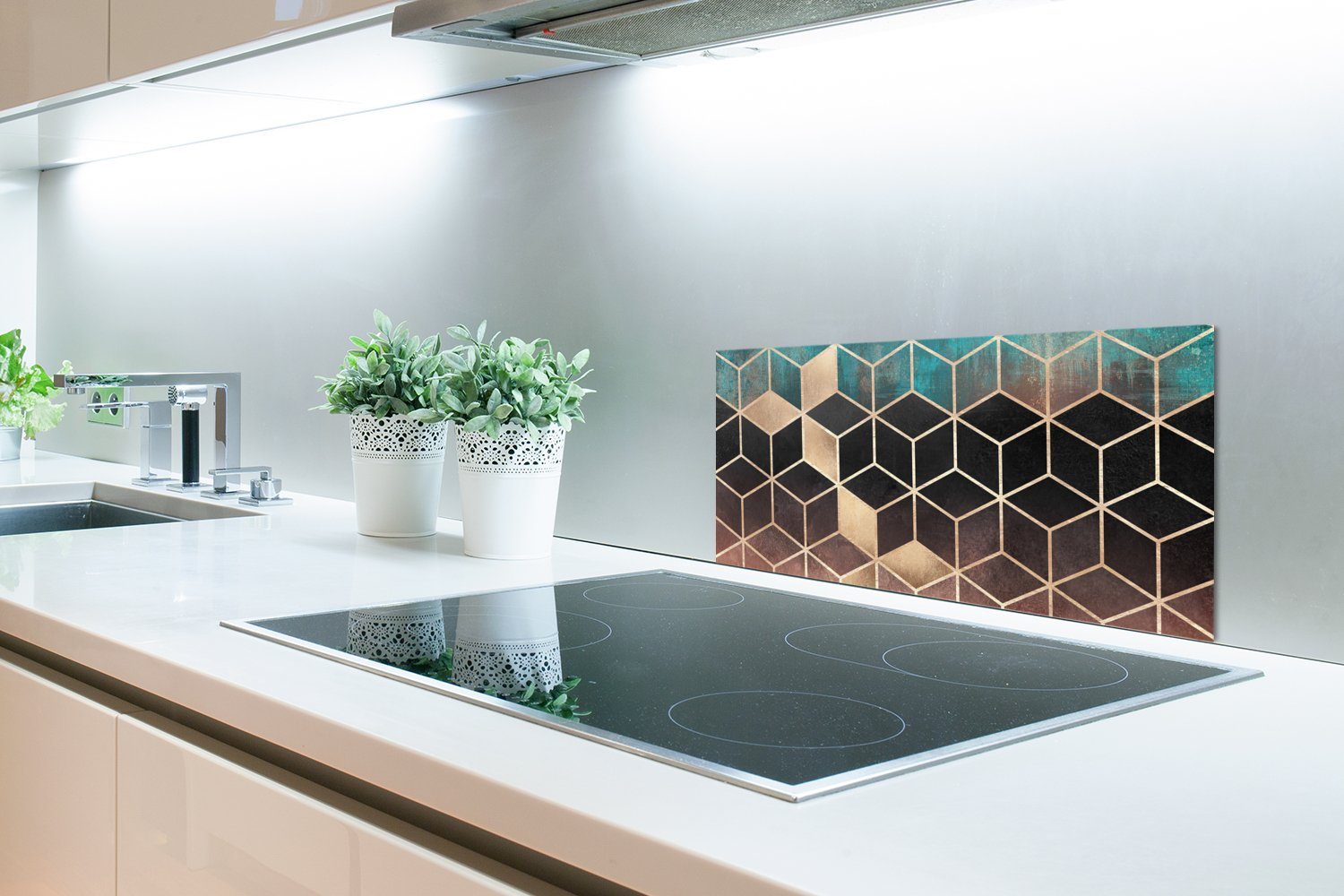 MuchoWow Küchenrückwand Abstrakt - Würfel Küchen und für Fett - 60x30 Luxus, cm, (1-tlg), - Wandschutz, Schmutzflecken Muster - gegen Gold