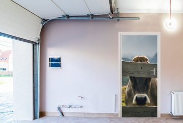 MuchoWow Türtapete Kuh - Nebel - Zaun, Matt, bedruckt, (1 St), Fototapete für Tür, Türaufkleber, 75x205 cm