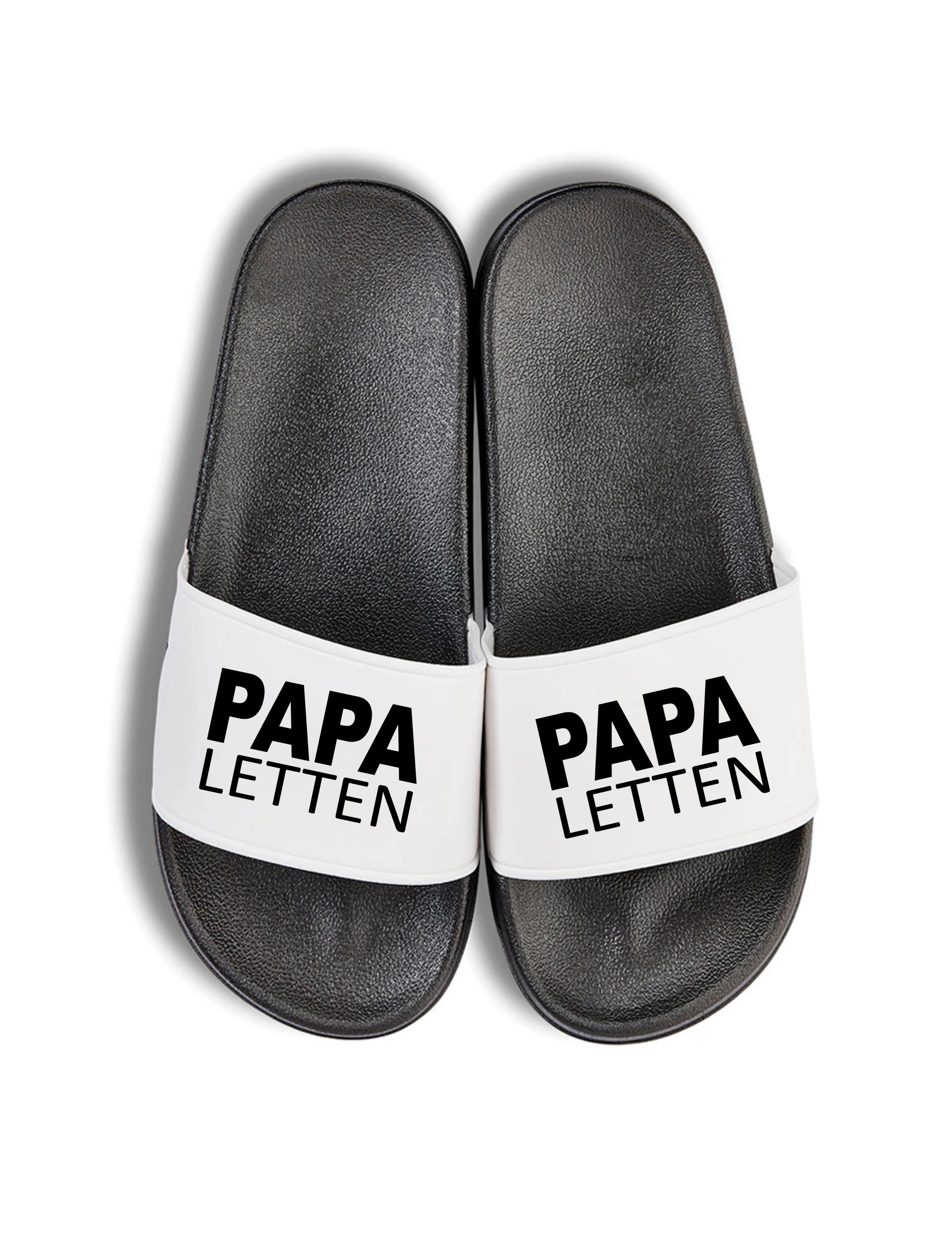 Youth Designz Herren Badelatschen "Papa Letten" Fun-Print lustig Geschenk Statement Badeschuh mit witzigen Aufdruck für Männer Väter Papa