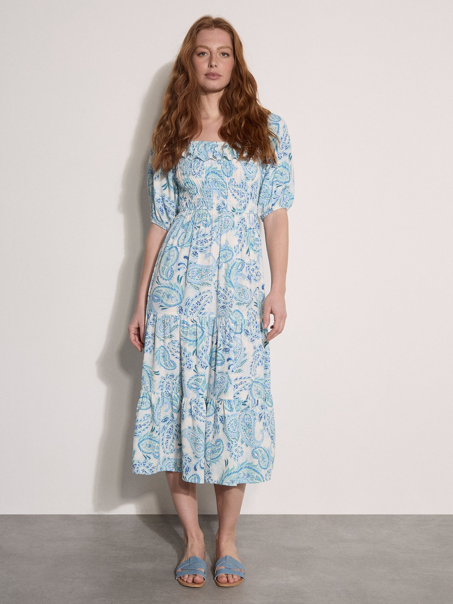 Apricot Midikleid Midi-Kleid im Milchmädchen-Stil mit Paisley-Print