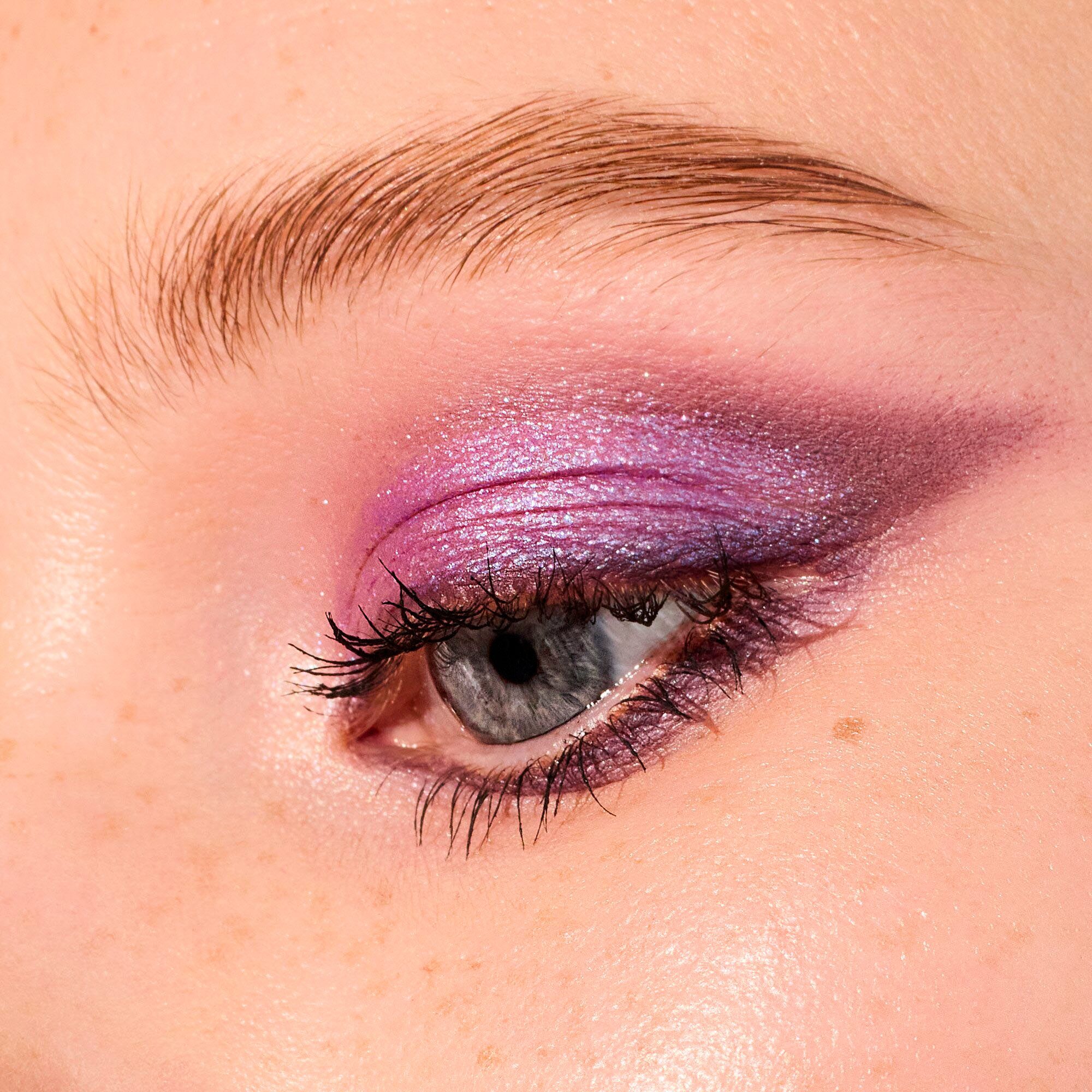 Catrice Eyeshadow mit abgestimmten Augen-Make-Up vegan 15 Lidschatten-Palette Pooh Shades, Disney the Palette, Winnie