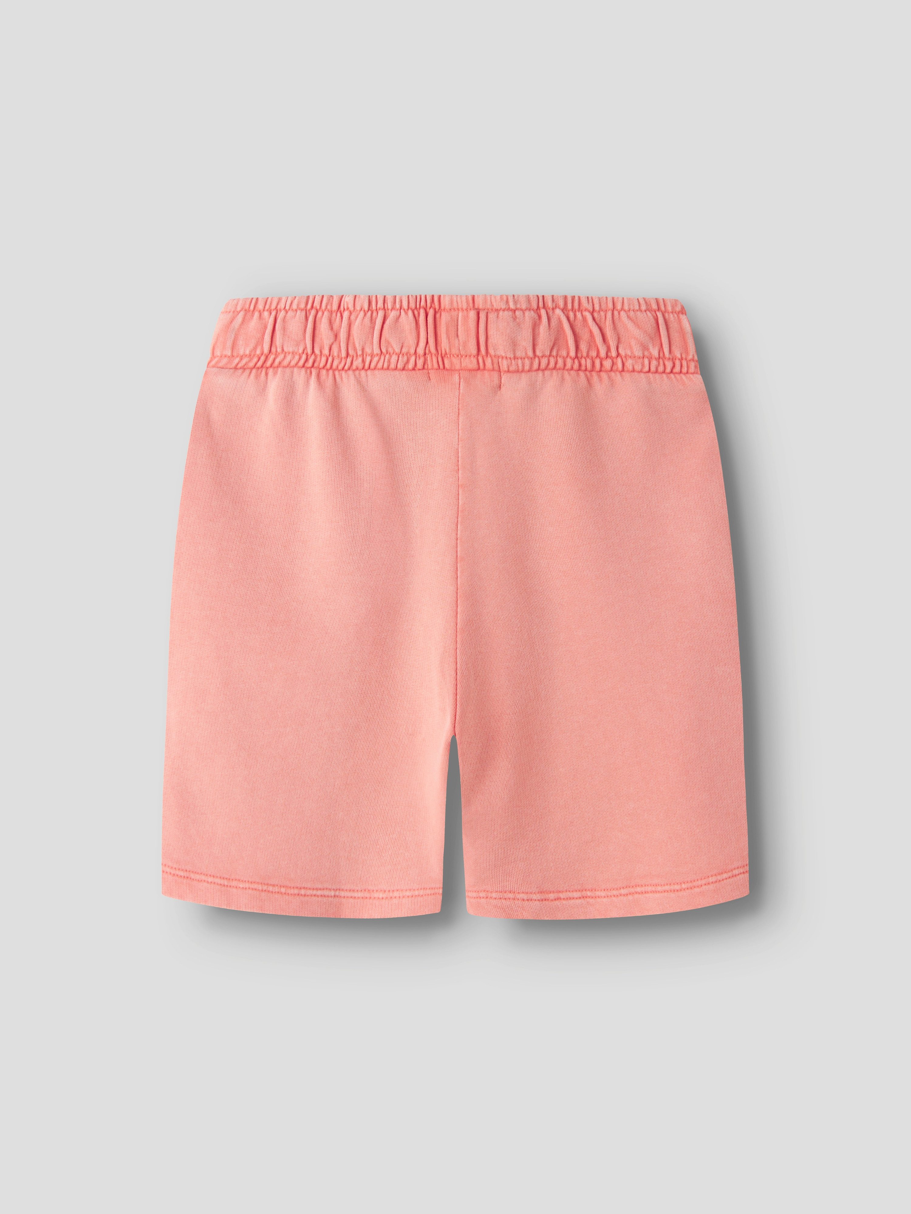 Name It Sweatshorts NKMFANDEL SWEAT SHORTS UNB NOOS Baumwolle, elastisches und verstellbares Bündchen, mit Aufdruck