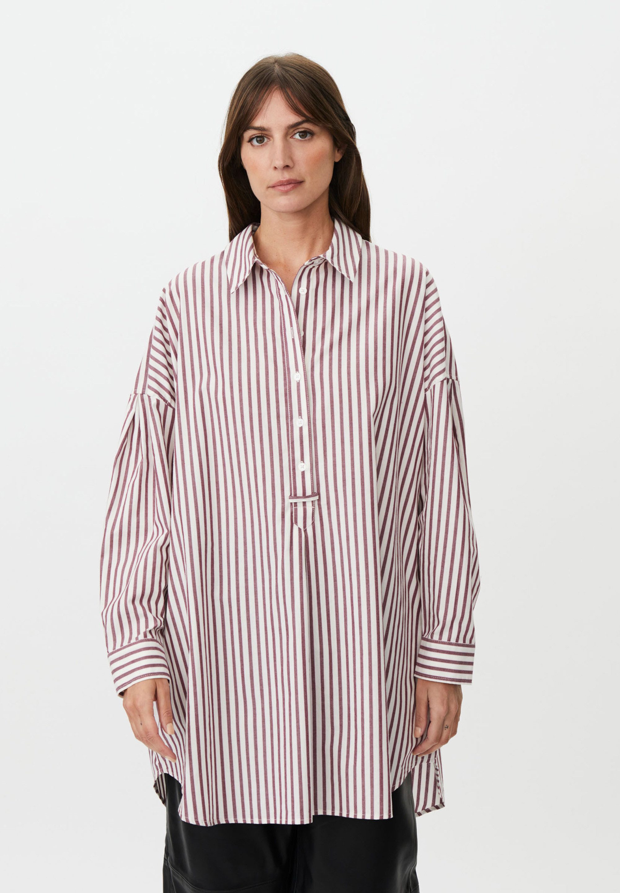 Masai Tunikakleid MaGirelle Oversize-Schnitt mit Kragen