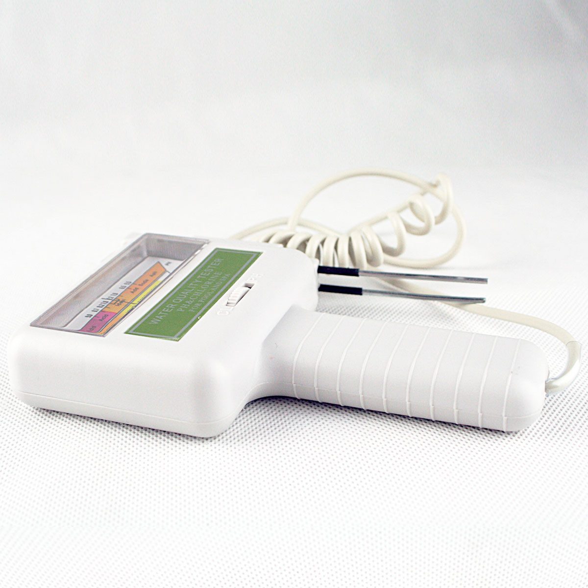ChiliTec Elektro-Pooltester Wassertester "PWC-99" ermittelt pH-Wert und Chlor