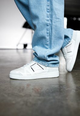 Tanners Off-Court Clean Sneaker Handgefertigt aus hochwertigem Material