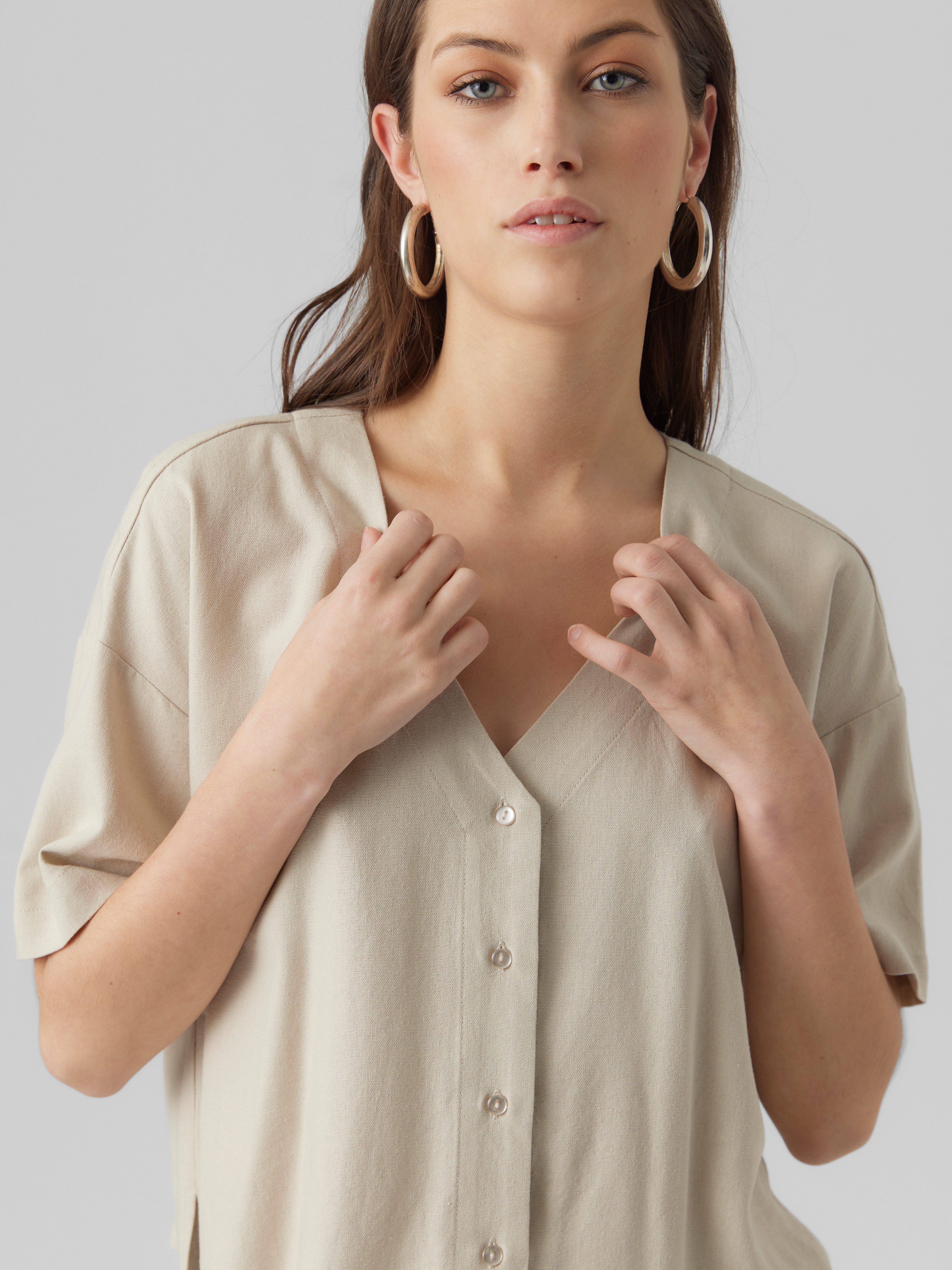 Vero Moda Kurzarmshirt VMJESMILO 2/4 SHIRT WVN GA NOOS mit V-Ausschnitt günstig online kaufen