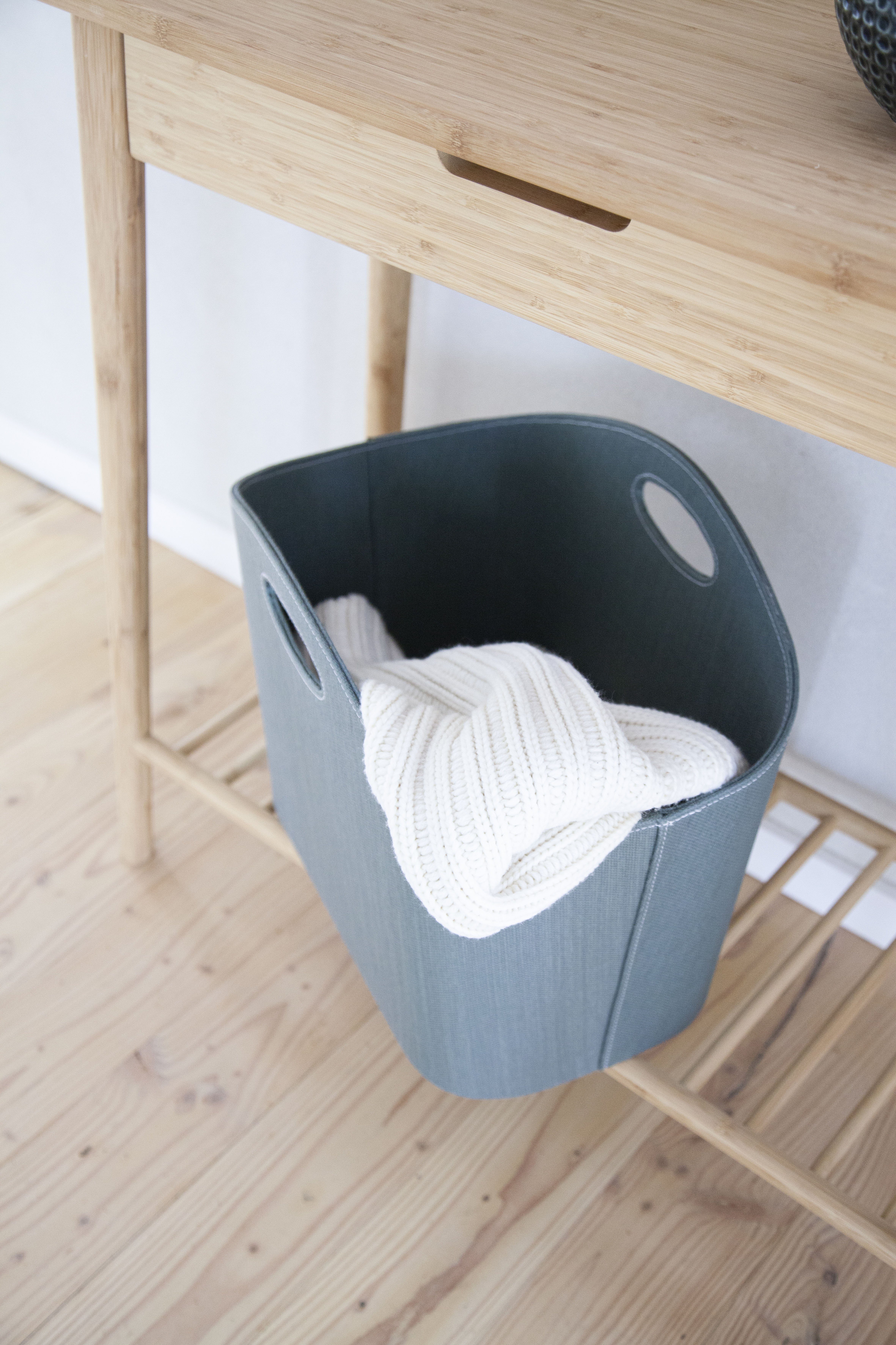 Cinas Organizer Classic, Ordentliche Struktur, leicht verstaubar, wohnlicher Akzent