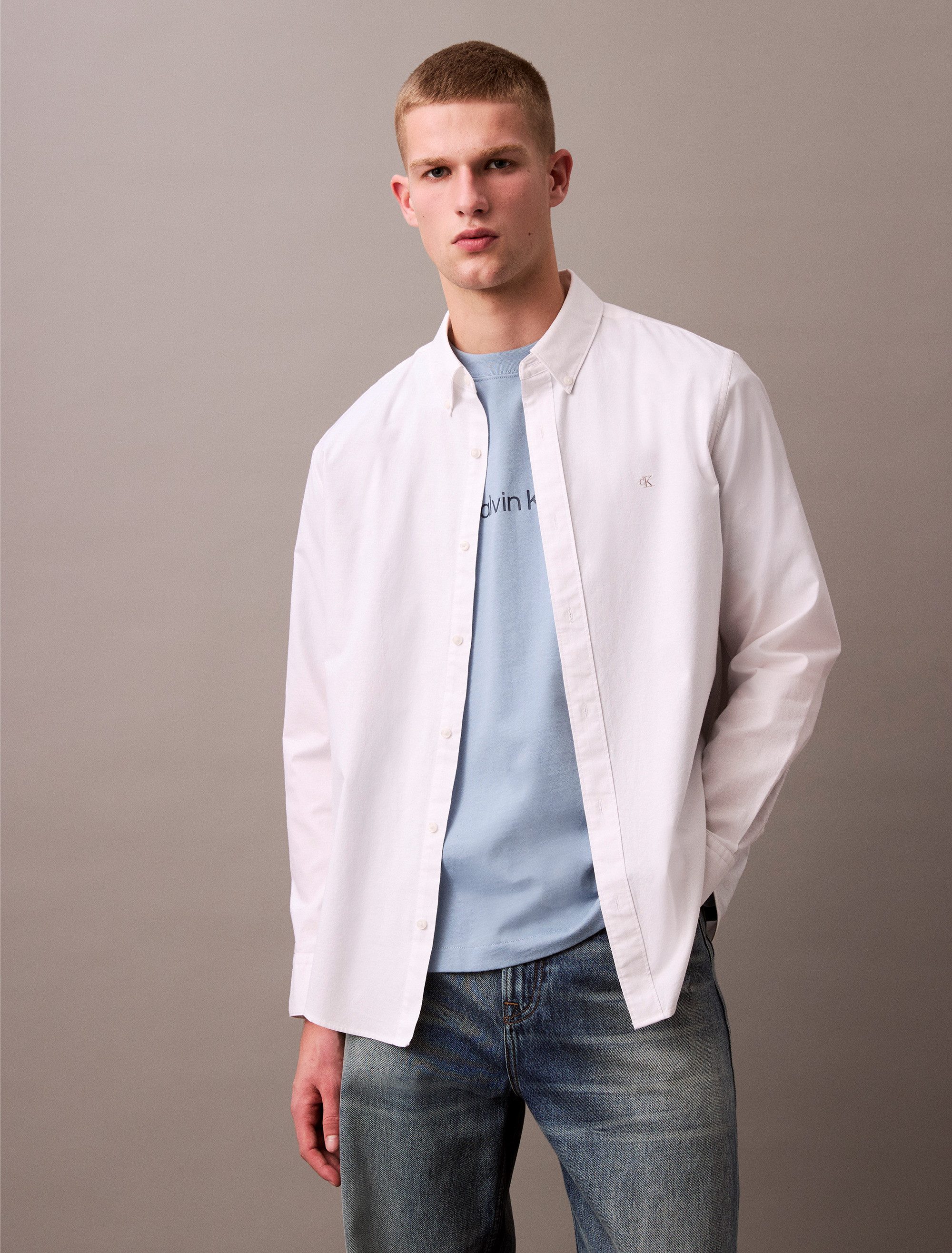 Calvin Klein Jeans Langarmhemd LS SOLID OXFORD CLASSIC SHIRT Mit Rundhalsausschnitt