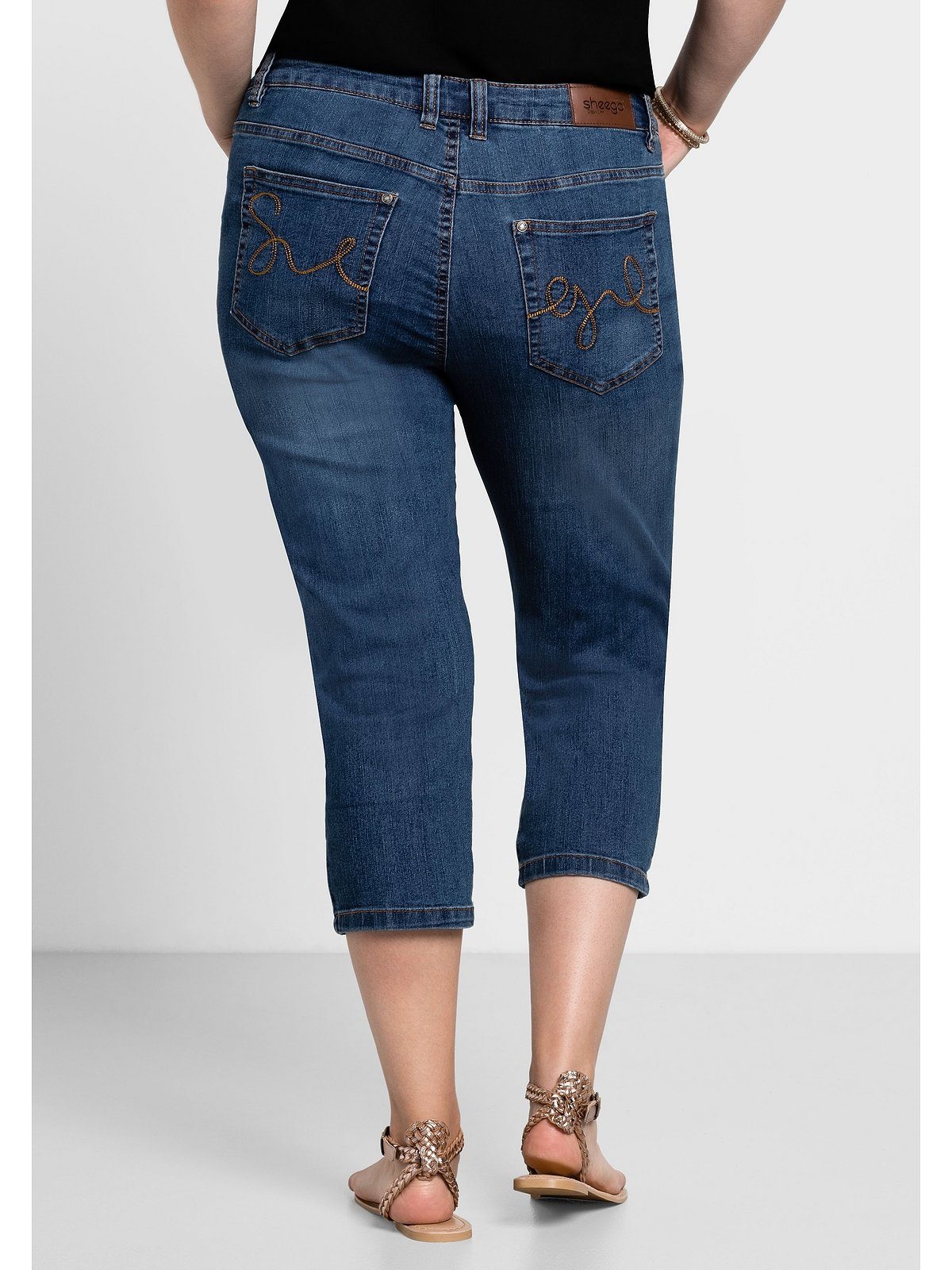 Sheego Caprijeans Große Größen mit Used-Effekten