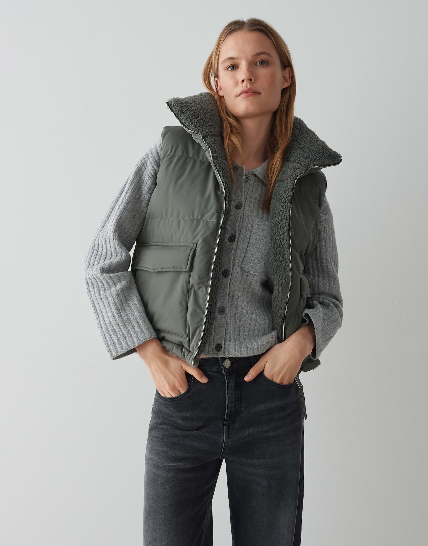 OPUS Steppweste WENDARA zum Wenden leicht verkürzt geschnitten, aufgesetzte günstig online kaufen