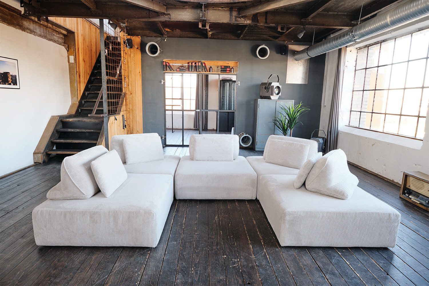 KAWOLA Sofa WIOLO SOFT Cord Sofa - Modular - Komfortabel & Flexibel - Wohnzimmer, Modulsofa mit Cordbezug. Abziehbar & vielseitig. 5 Module.