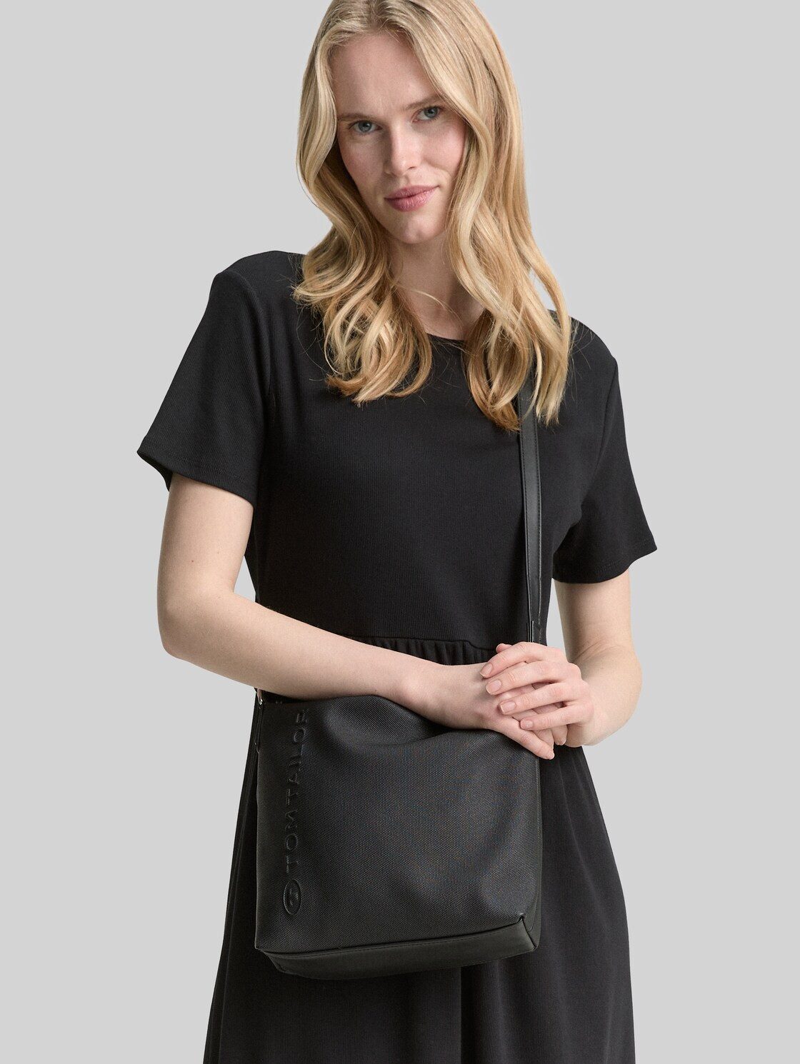 TOM TAILOR Umhängetasche Bags, TTROSA S Umhängetasche in Canvas-Optik