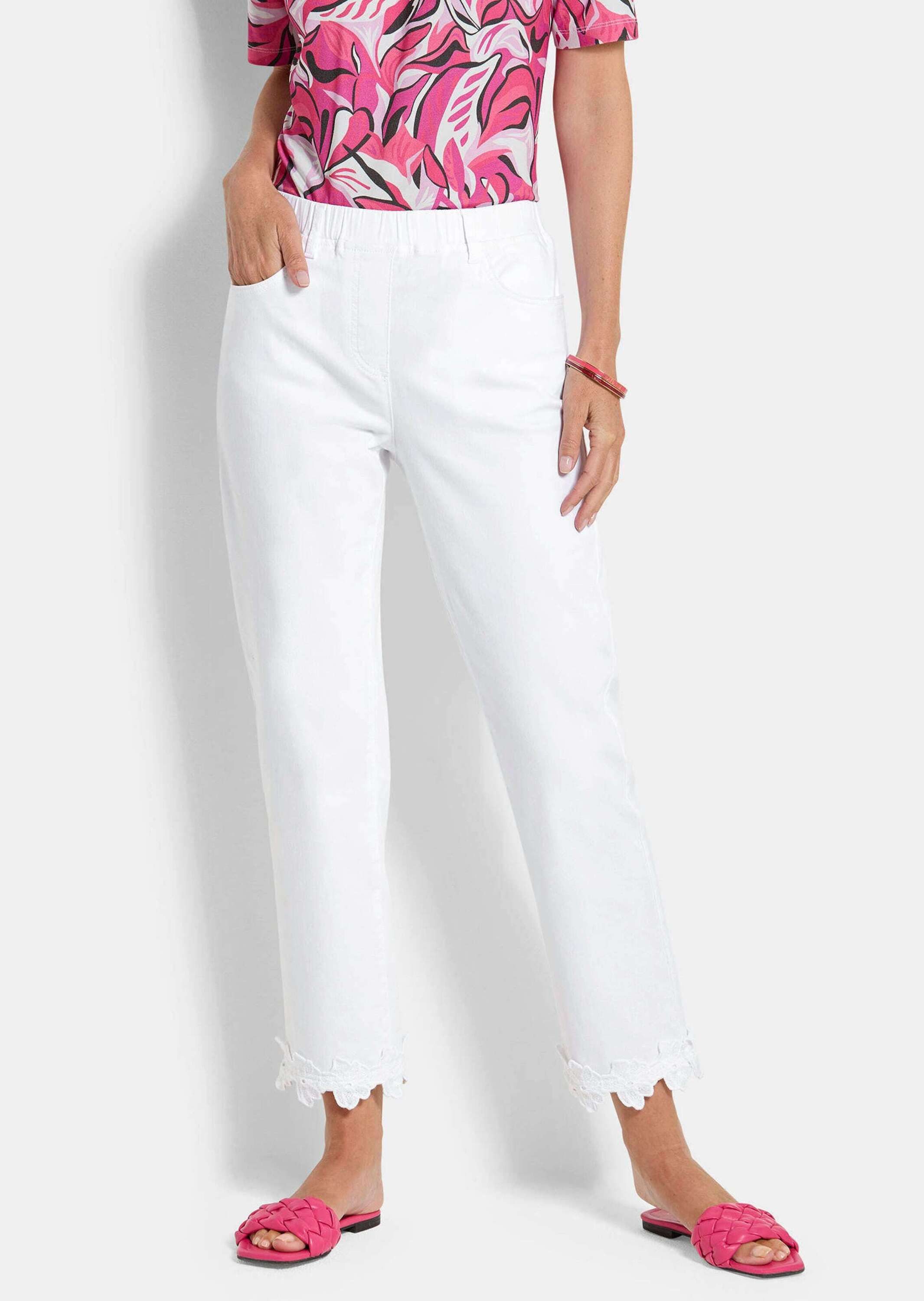 GOLDNER Schlupfhose Denimhose mit floraler Spitze Baumwollhose mit Rundum-Dehnbund, Eingriffstaschen und 7/8-Länge