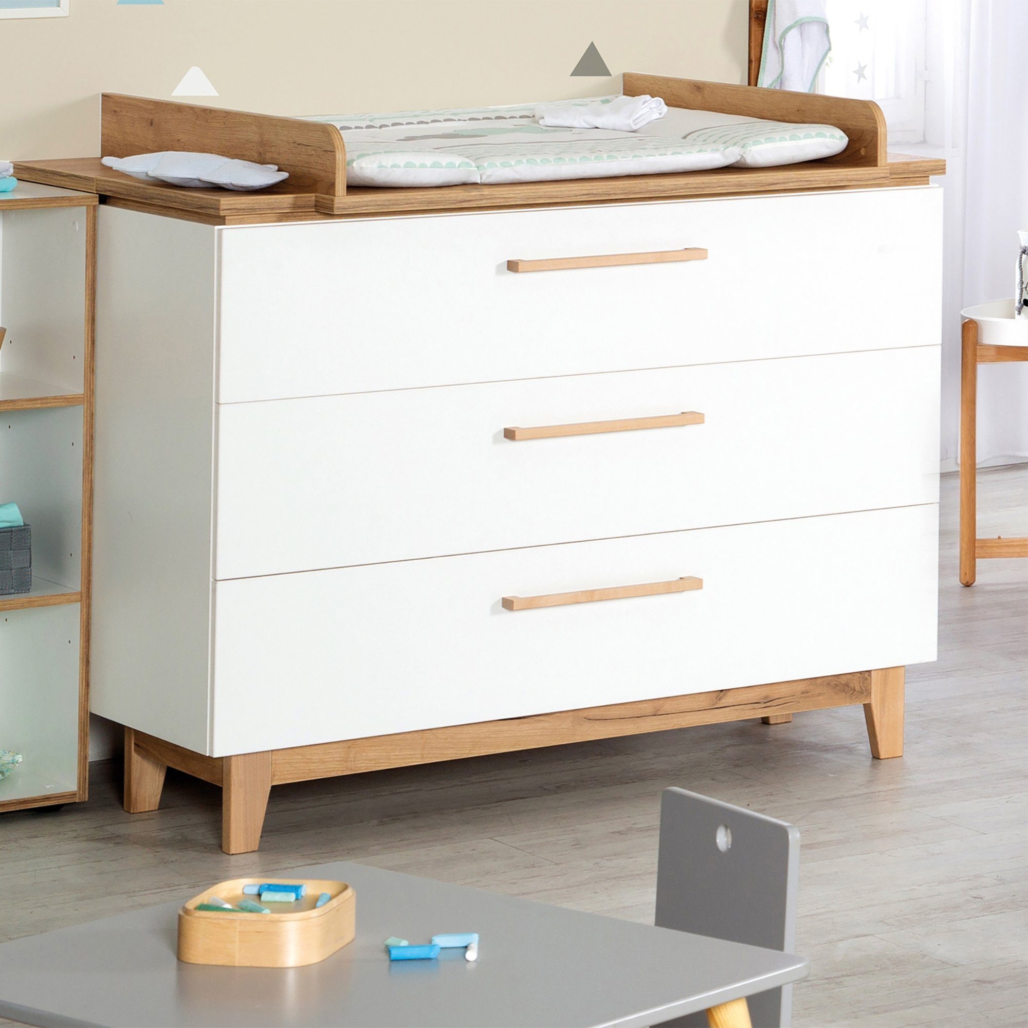 roba® Wickelkommode Finn, Wickeltisch mit Aufsatz - Soft Close - 3 Schubladen