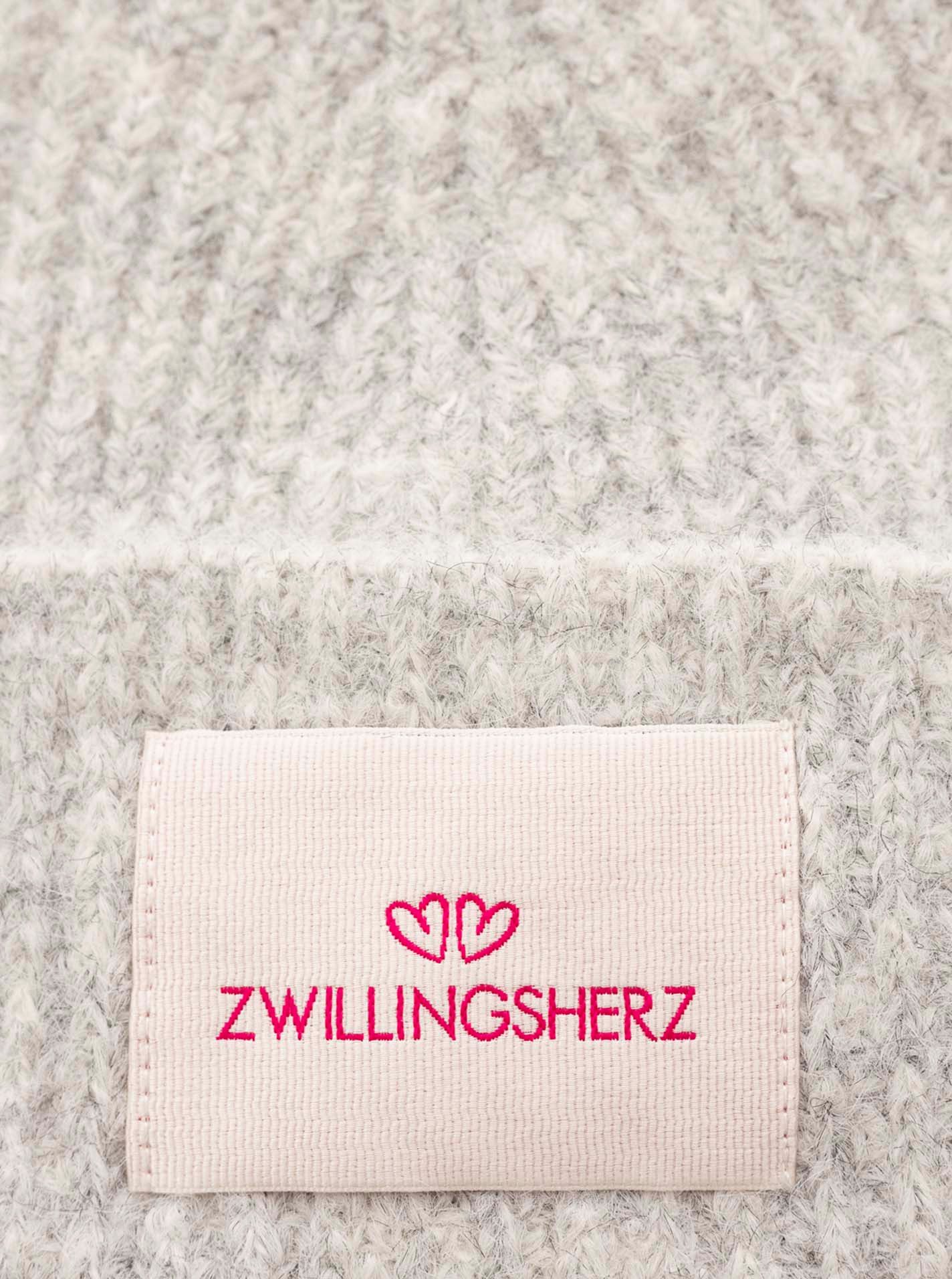 Zwillingsherz Strickmütze "Zwillingsherz Patch" gerippt, mit Wolle und Umschlag, mit Patch