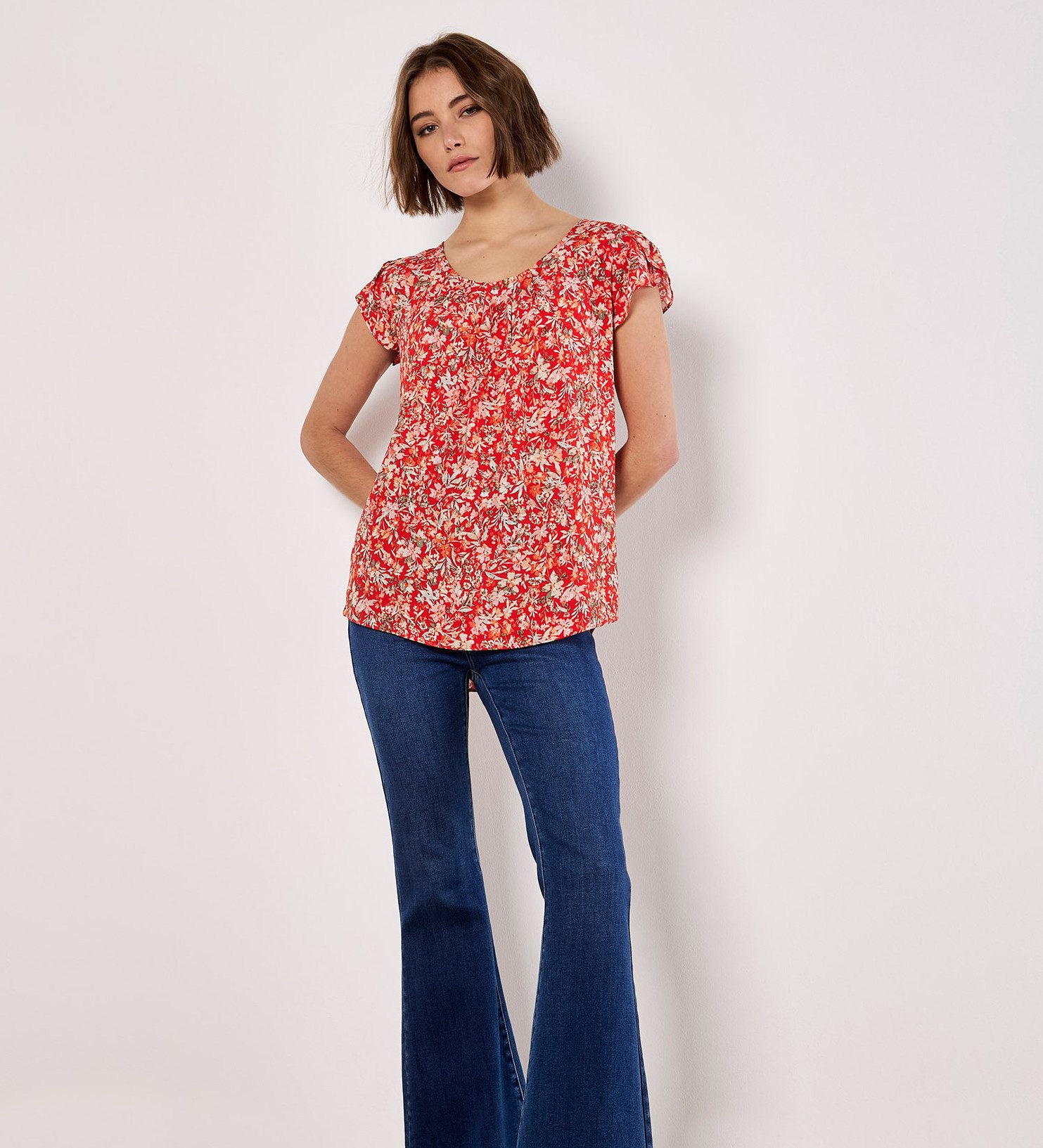Apricot Klassische Bluse Garden Layer Ditsy Top mit Tulpenärmel günstig online kaufen