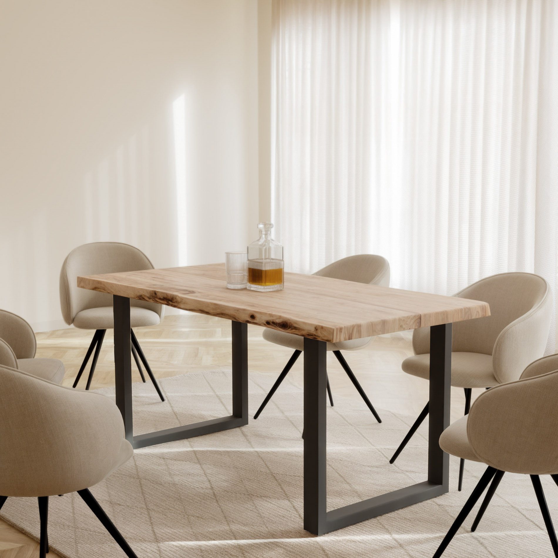 Liadomo Baumkantentisch Helsinki, natürliche Baumkante, Massivholztischplat günstig online kaufen