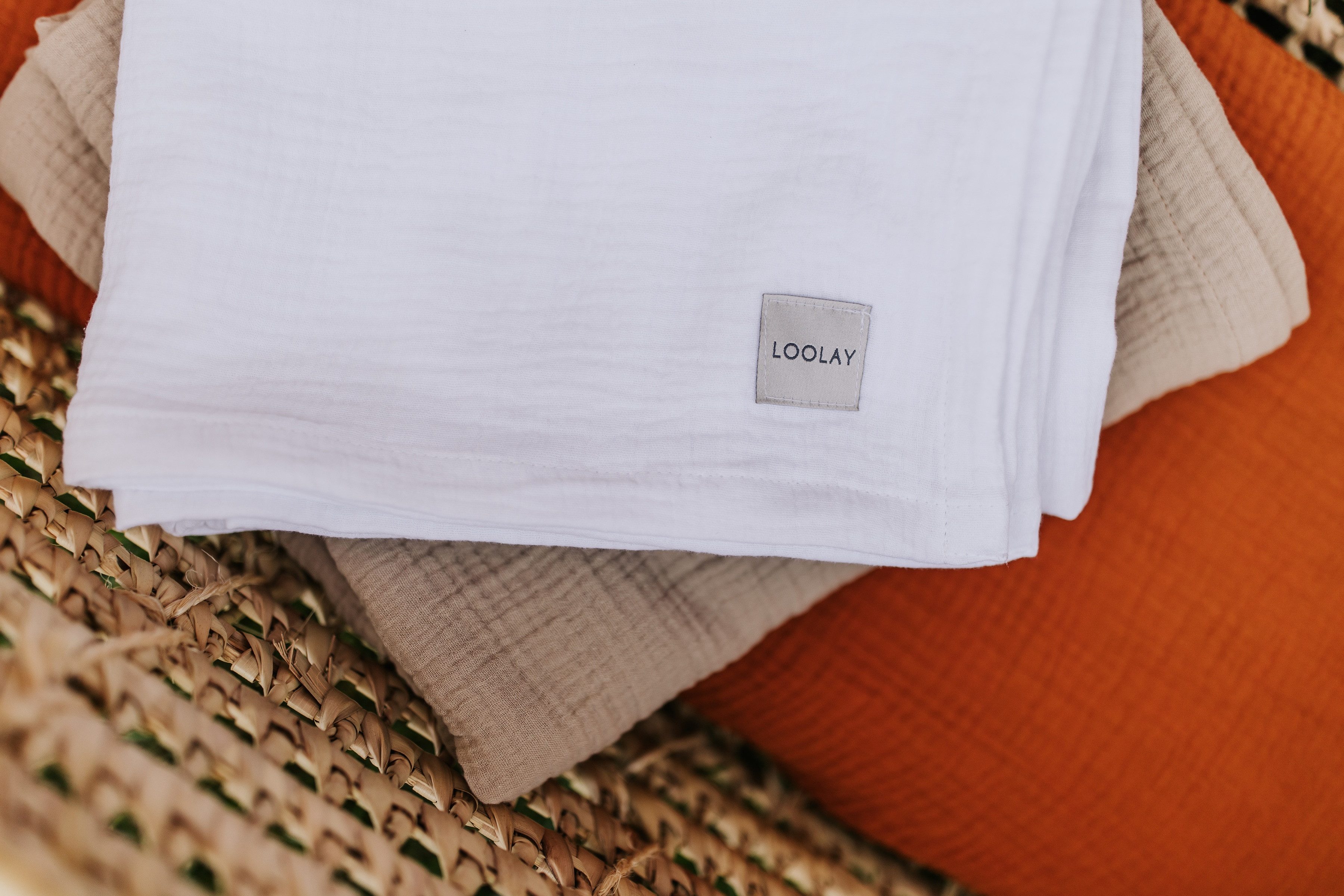 Babydecke Baumwolle MUSSELIN Decke Tuch Sommerdecke 95x95 120x120 150x200 cm, Loolay, Babytragetuch, Strandtuch, Kuscheldecke schützt und spendet Wärme