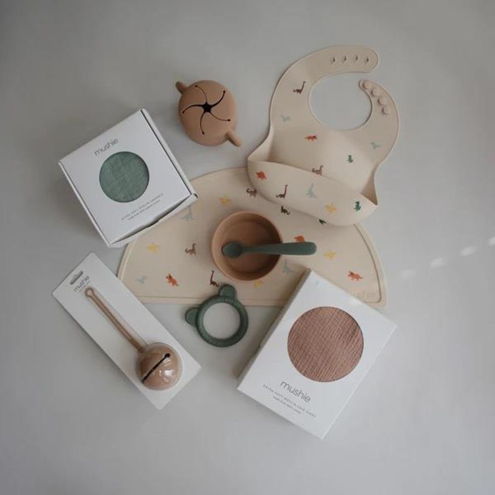 Mushie Platzset Platzdeckchen Dinosaurs, Silikon, BPA-frei, Phthalaten-frei, Tischset, Tischunterlage, Dinos
