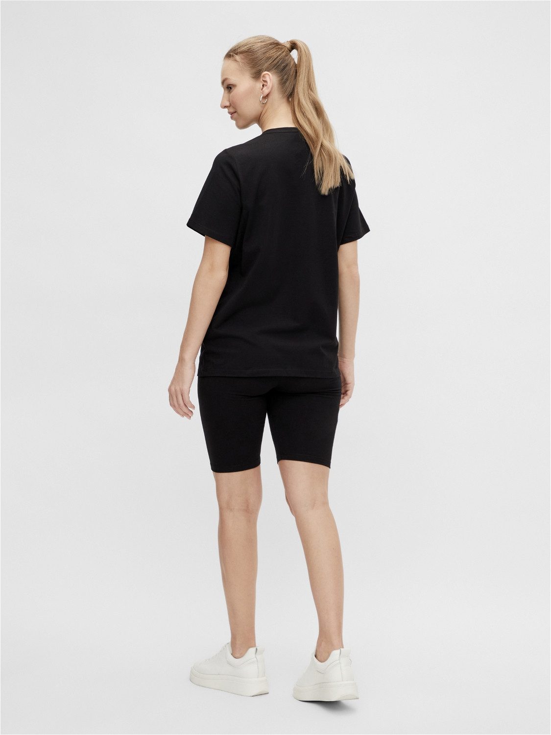 Mamalicious Shorty MLSALLY SOLID T-SHIRT & günstig online kaufen