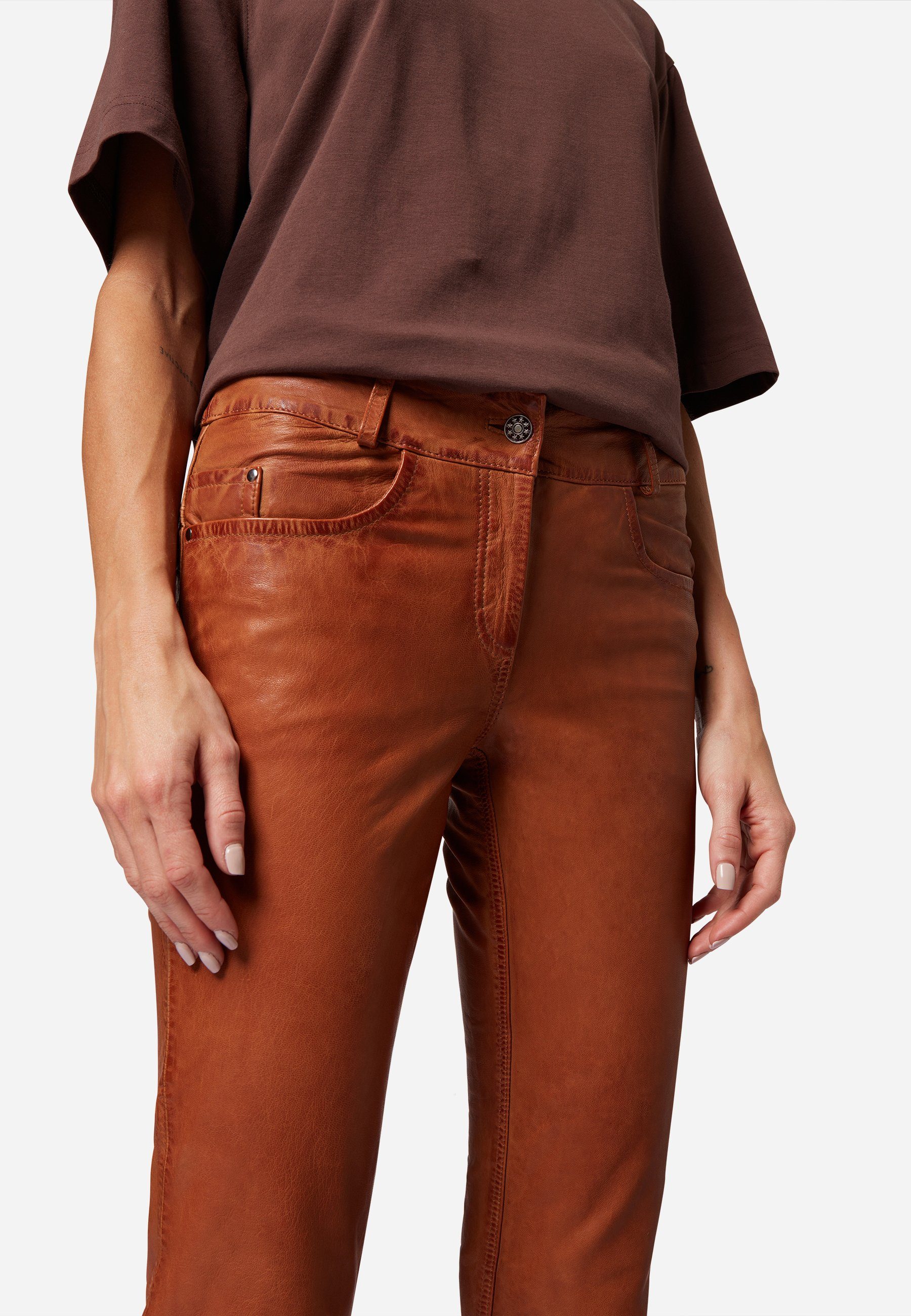 RICANO Lederhose Dorin hochwertiges Lammleder – Bild 4 von 5