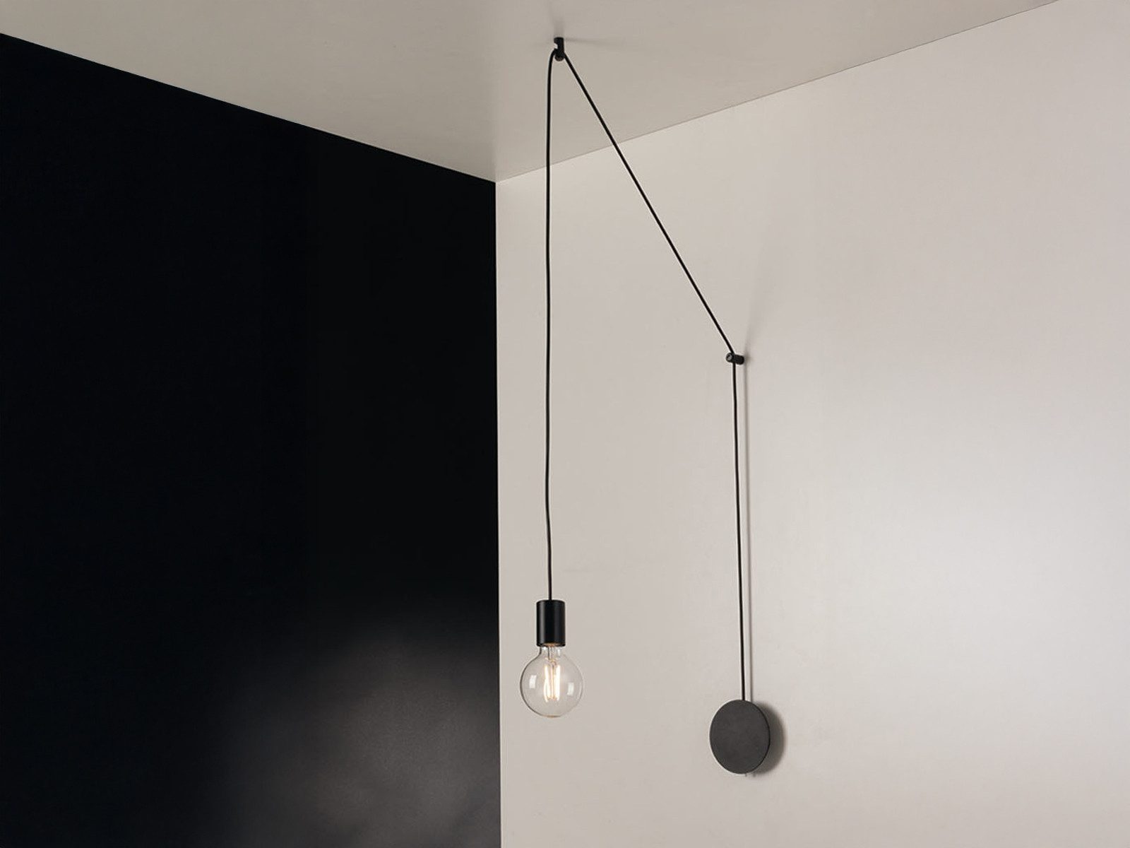 Luce Ambiente Design Pendelleuchte für Wandmontage Kabel extra lang 5 Meter, ohne Leuchtmittel, Wand Hängelampe einflammig für hohe Decken, über Esstisch hängend