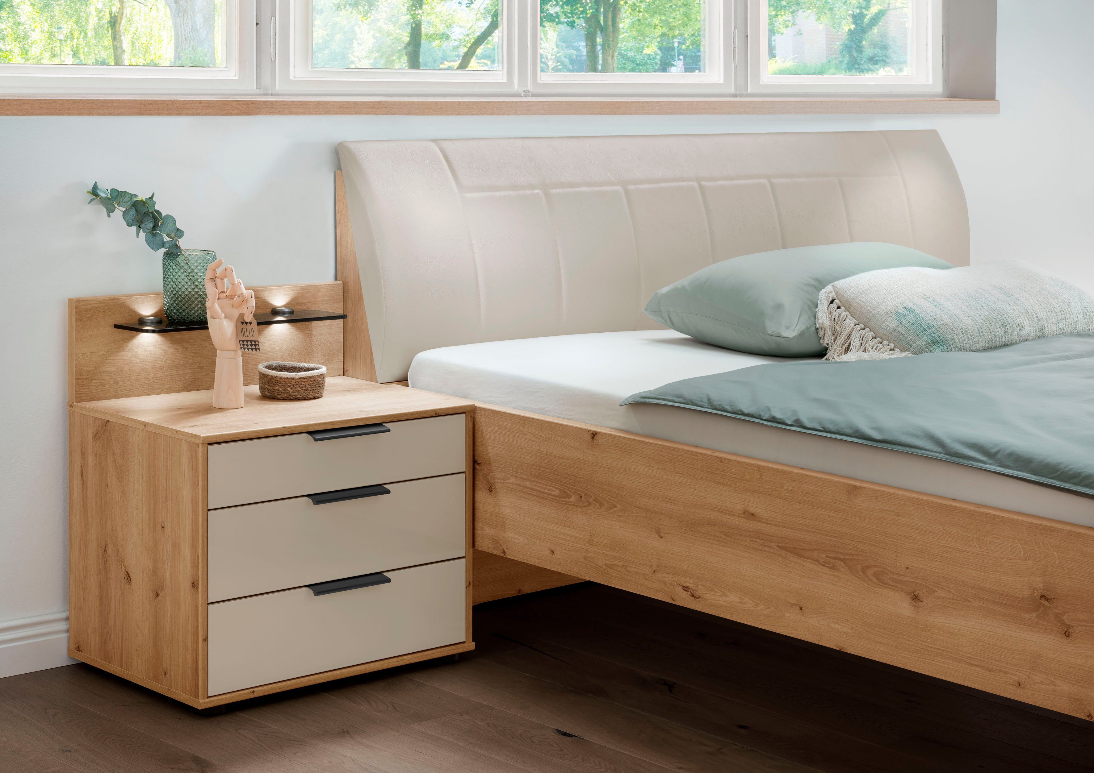 WIEMANN Futonbett Monaco, Bettgestell, Bettrahmen, komfortables Polsterkopfteil (4-fache Liegehöhenverstellung, MADE IN GERMANY), Polsterkopfteil aus Kunstleder, verschiedene Größen, in Komforthöhe
