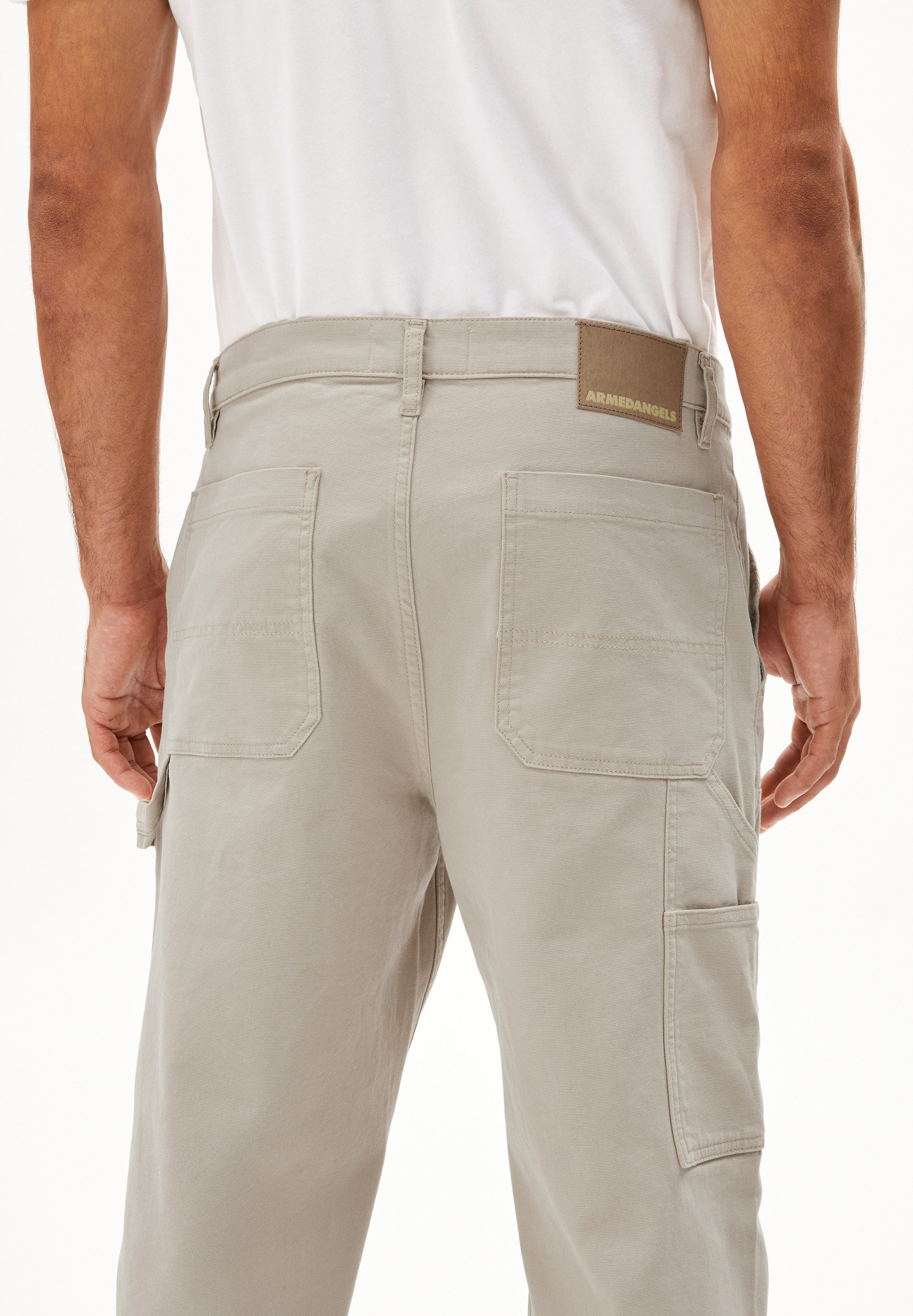 Armedangels Stoffhose AAGAPIO Webhose aus Bio-Baumwoll Mix (Mid waist, Relaxed Fit)