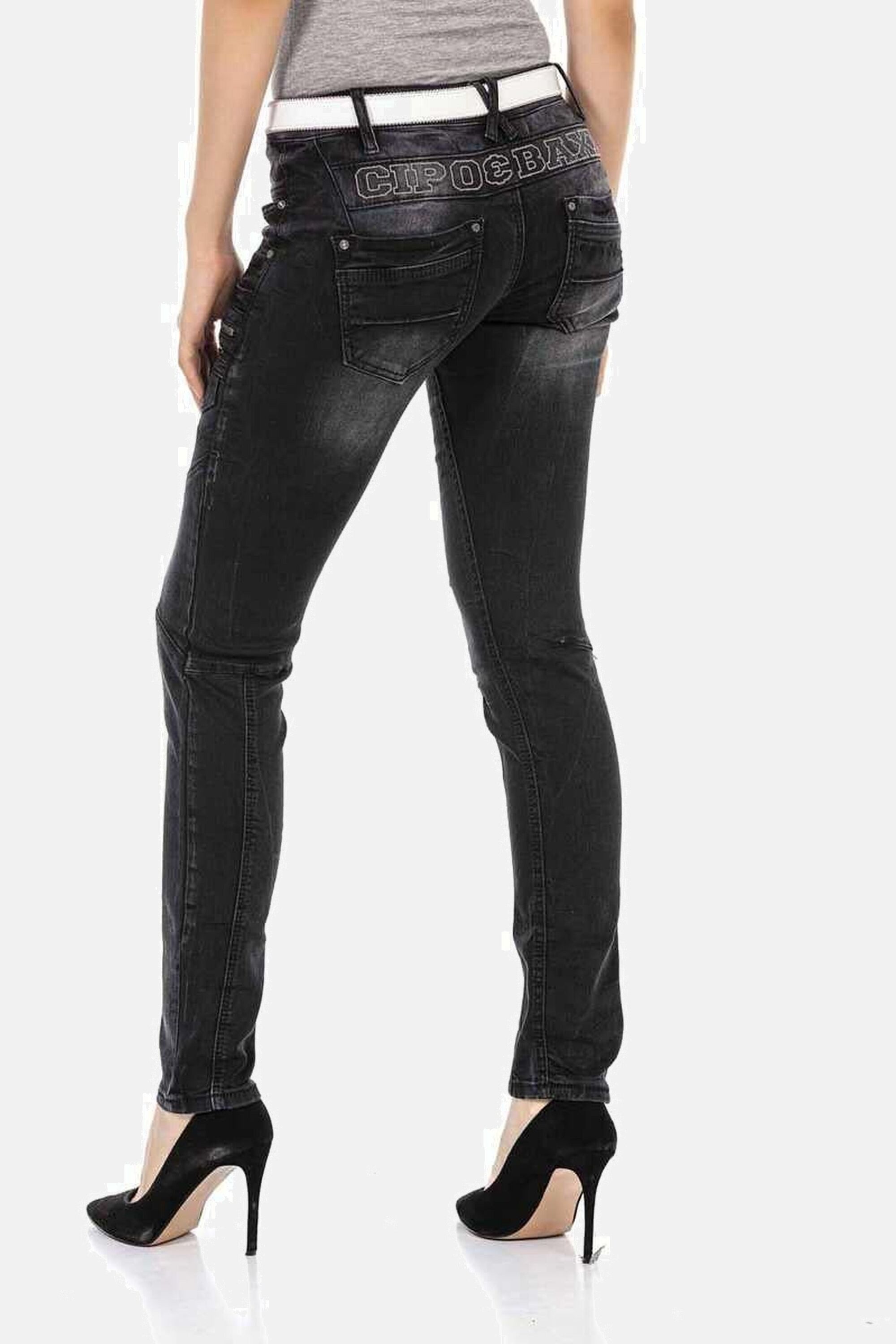Cipo & Baxx Slim-fit-Jeans Jeans mit Verschiedenen Ziernähte, WD437