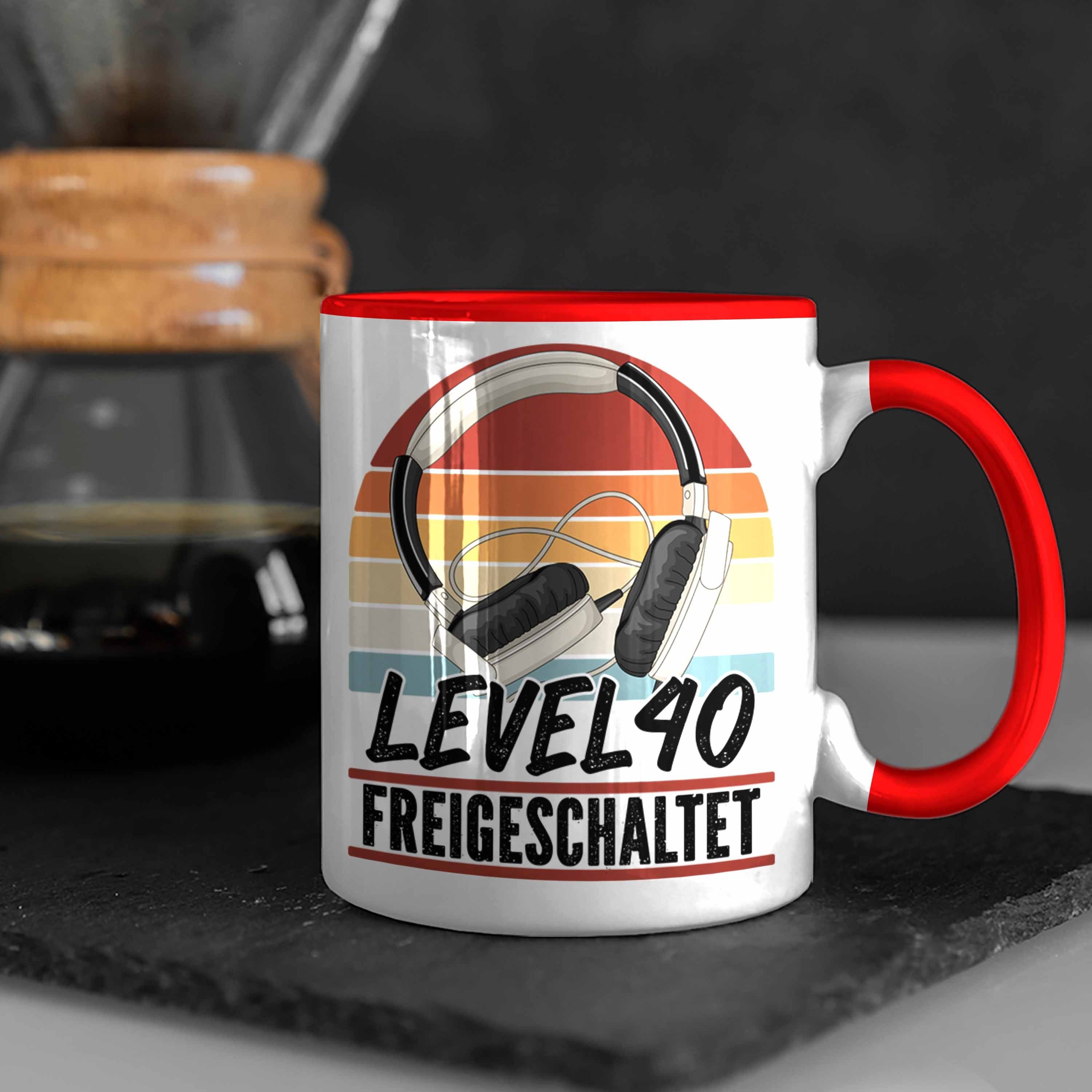 Trendation Tasse 40. Gaming Gamer Geburts Geschenk Kaffee-Becher Geburtstag 40er Männer Rot