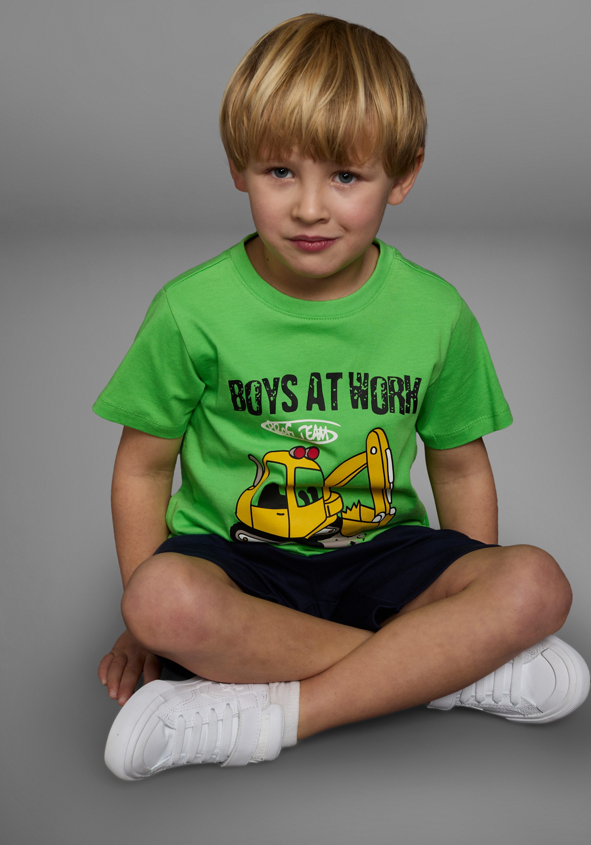 KIDSWORLD Shirt & Shorts 2tlg. Set T-Shirt+Sweatbermudas (Spar-Set, 2-tlg., 2) BOYS AT WORK