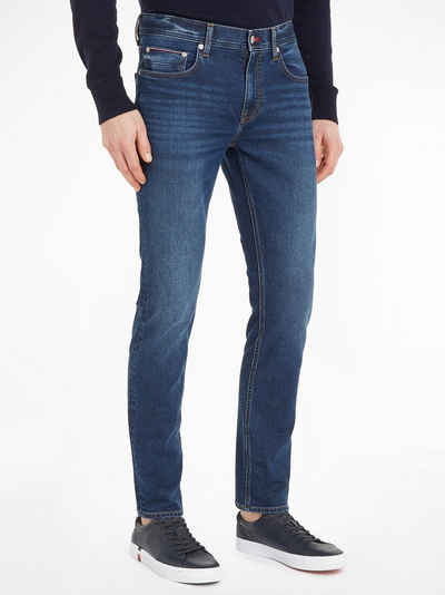 Tommy Hilfiger Straight-Jeans STRAIGHT DENTON STR CHARLES BLUE mit Tommy Hilfiger Leder-Batch am hinteren Bundabschluss