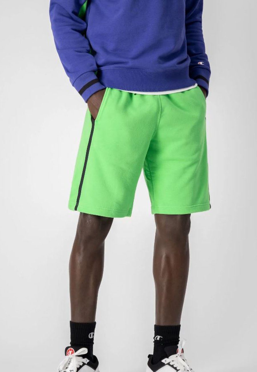 Champion Jogginghose grün Jaquard Herren Etikett Champion Short Bermuda mit