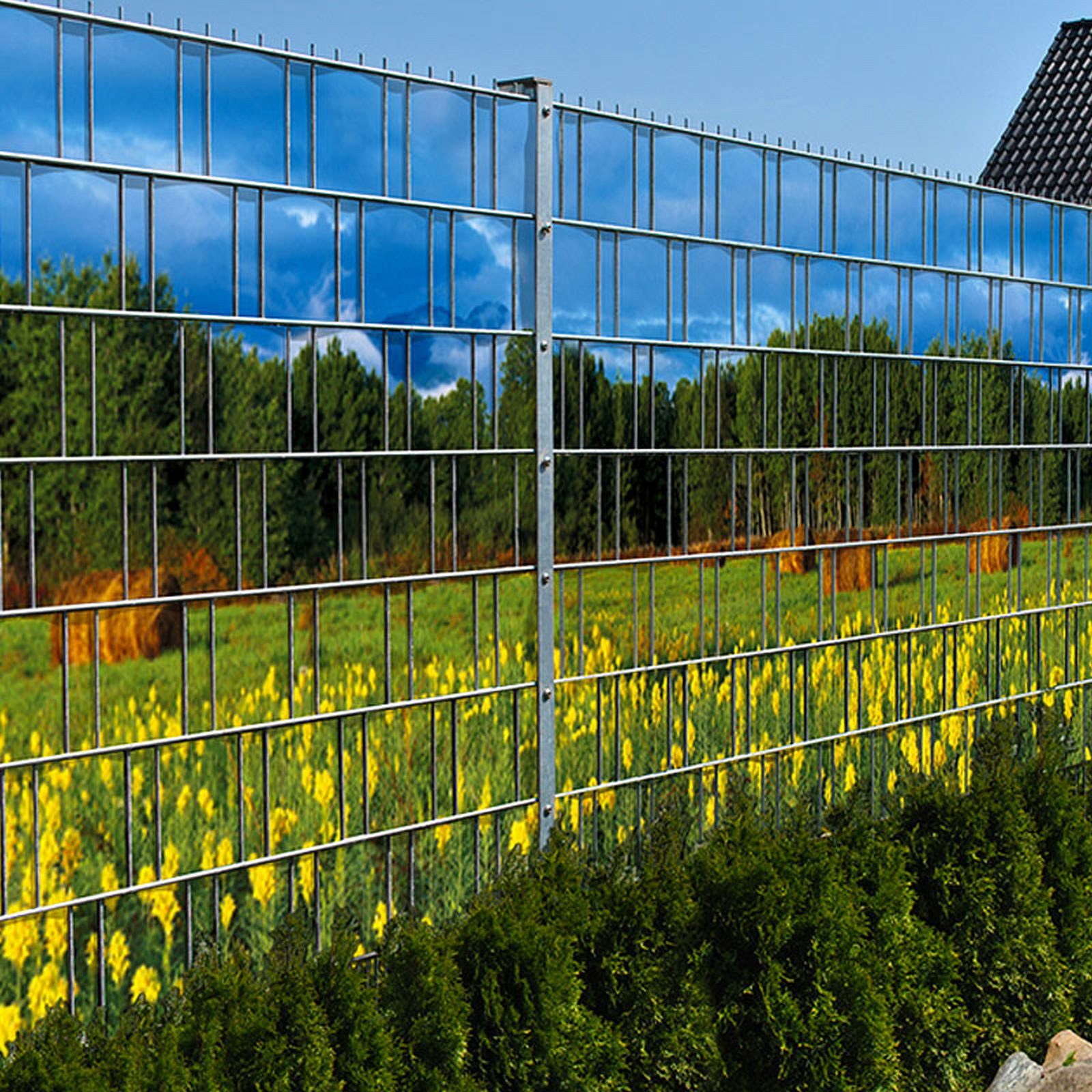 zaunzu Sichtschutzstreifen Bergwelt Wiese - Bedruckter Sichtschutz 2,5m x 1,8m, (1 Rolle, Motivdruck Sichtschutzstreifen), Fotodruck für Doppelstabgitter
