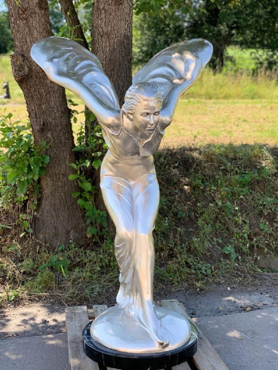 Bronze Skulptur 117 Casa 168 Silber x Padrino Dekofigur - cm Deko 122 Luxus Bronzefigur Riesige Marmorsockel Frau Luxus Ecstasy mit Flügel - x mit Accessoires Spirit Schwarz of / H.