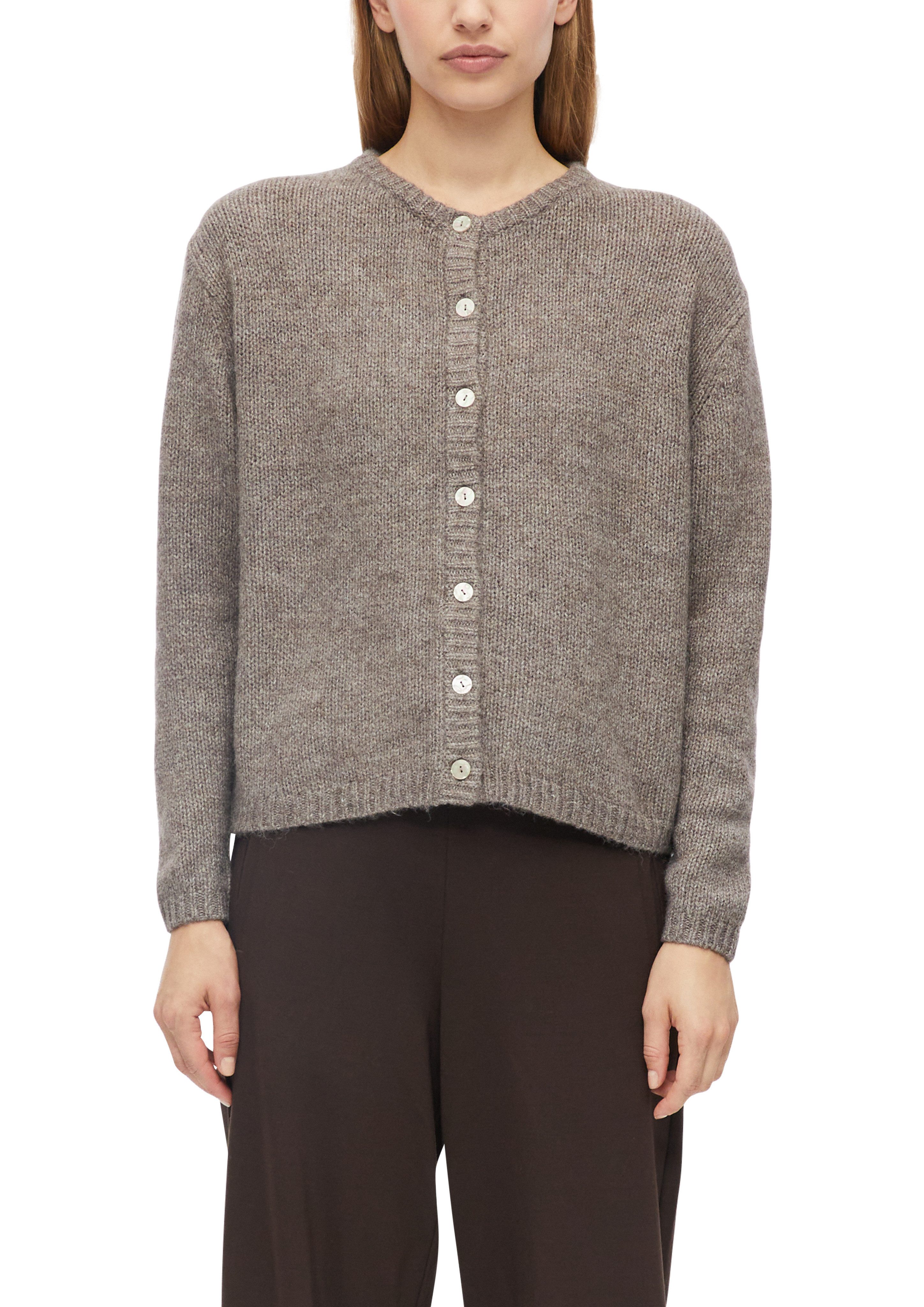 s.Oliver Cardigan Strickjacke mit Knopfleiste und Rundhals / mit Wolle