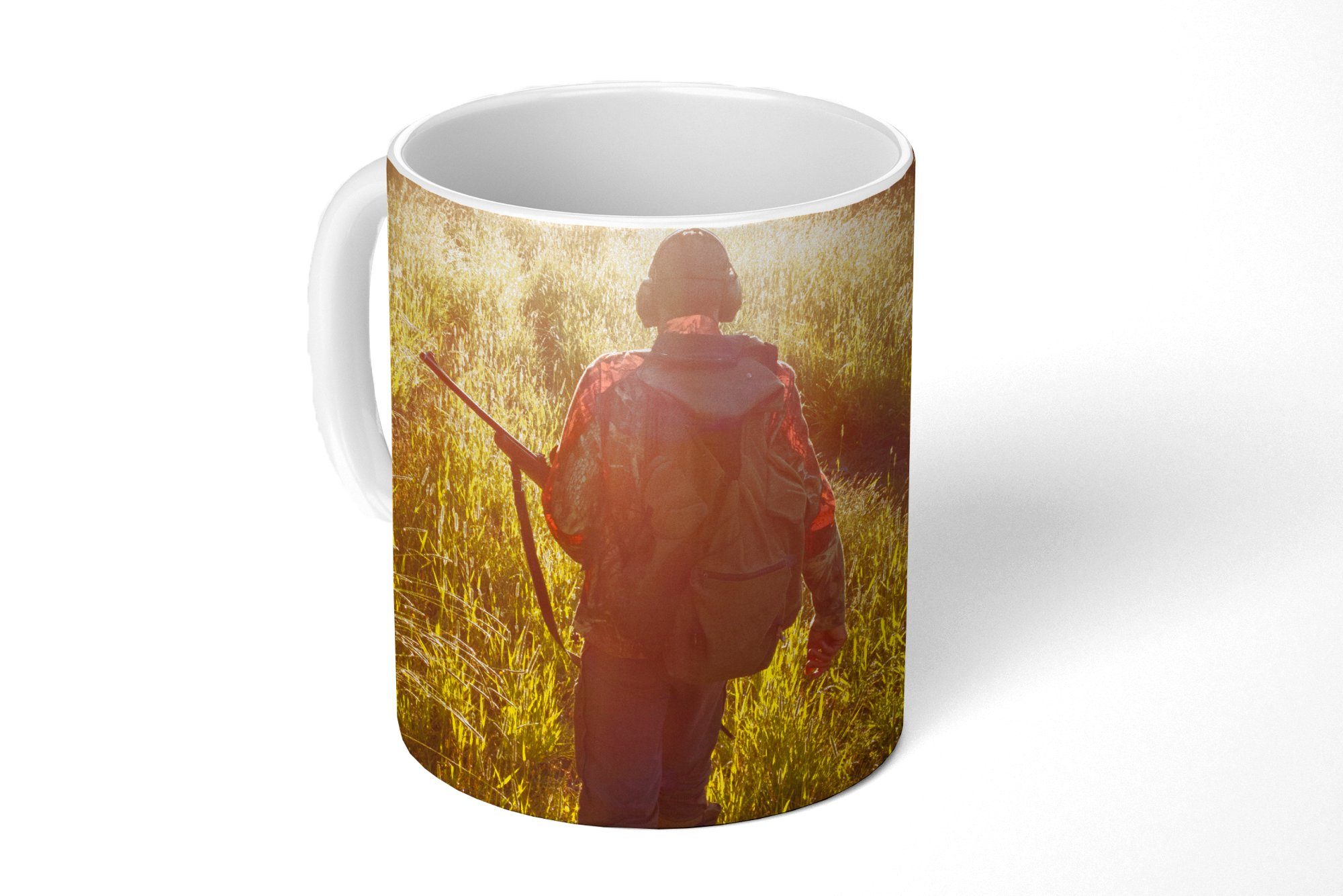 Geschenk bei Teetasse, Ein Sonnenaufgang, Tasse Jäger Becher, MuchoWow Kaffeetassen, jagt Teetasse, Keramik,