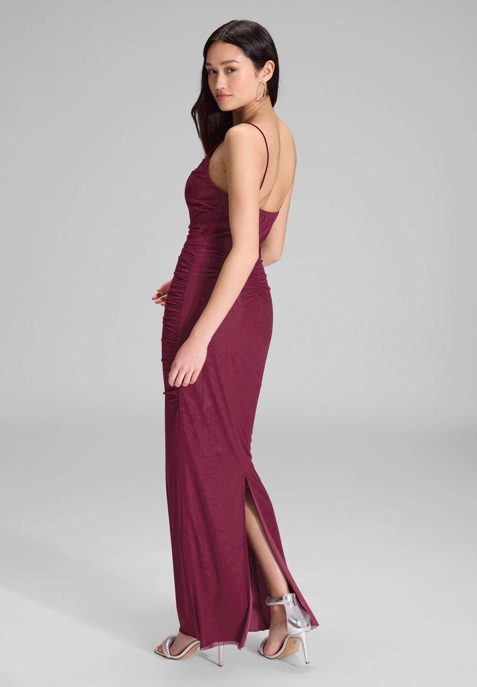 Hey Kyla Abendkleid - Bodycon-Kleid mit feinen Raffungen Figurbetonte Passf günstig online kaufen