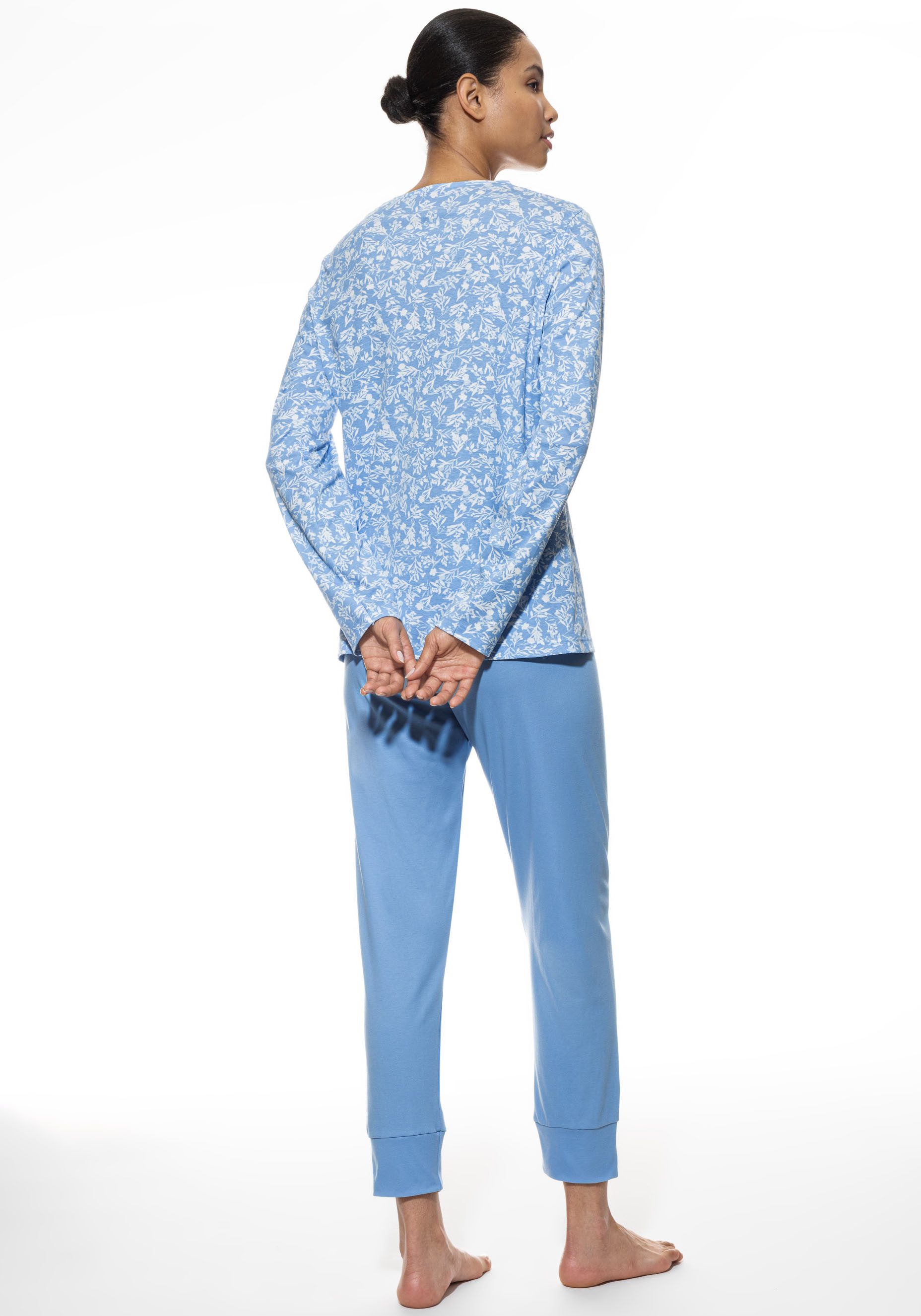 Mey Schlafanzug Flower Meadow (2 tlg) Baumwolle, floral, bequem, klassisch, Rundhals-Ausschnitt