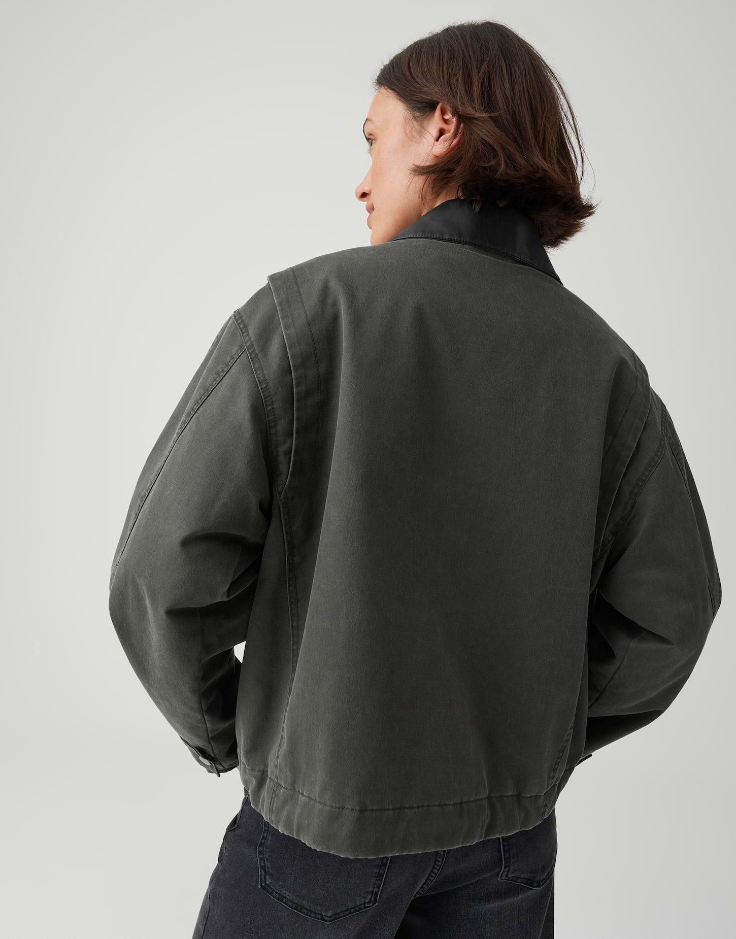 OPUS Outdoorjacke Barn Jacket aus gewachstem Baumwollmix Regular Fit Riegel an der Manschette