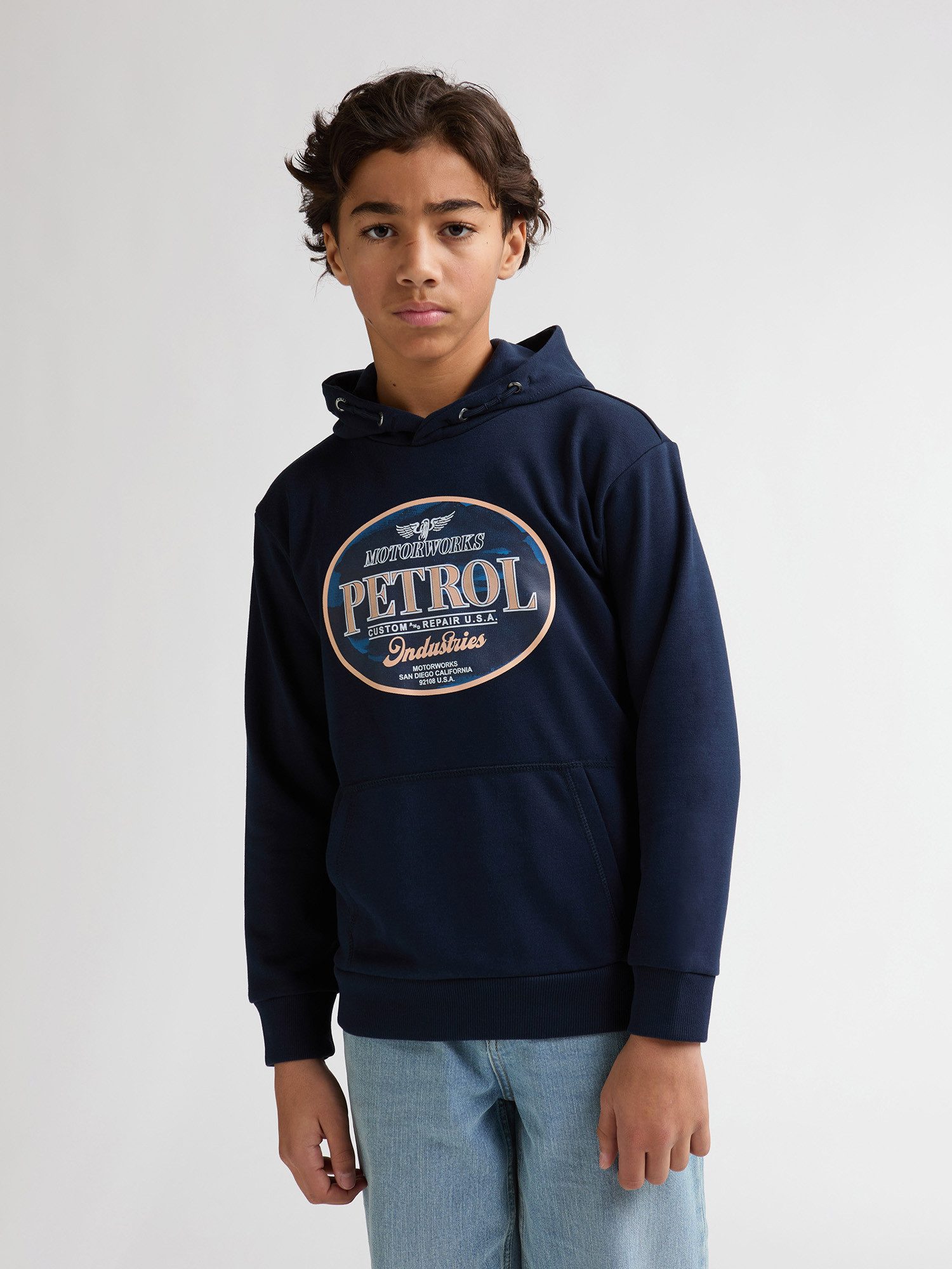 Petrol Industries Sweatshirt Obregón mit Kapuze