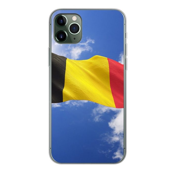 MuchoWow Handyhülle Die Flagge Belgiens weht am Himmel Handyhülle Apple iPhone 11 Pro Max Smartphone-Bumper Print Handy