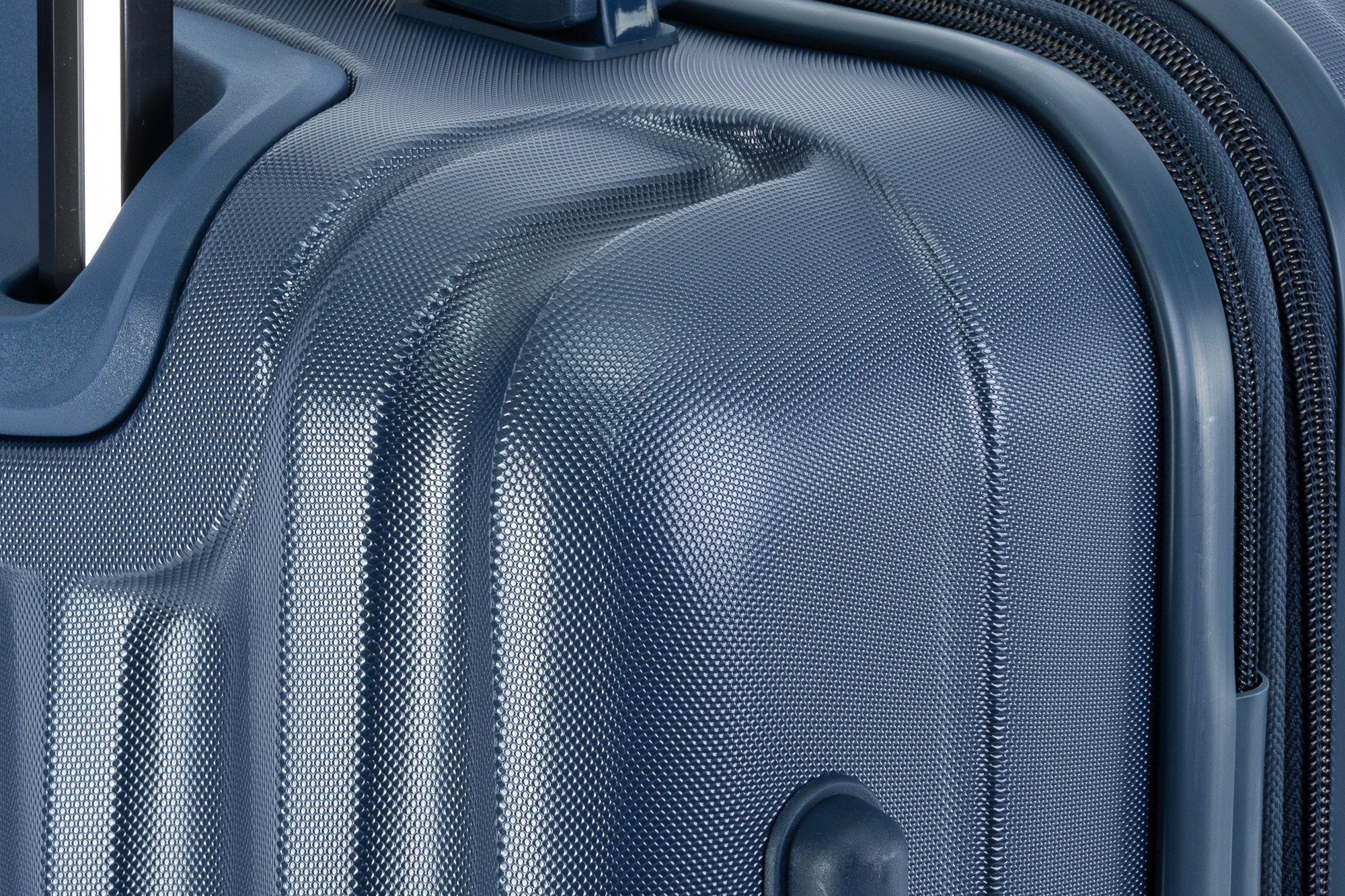 Travelhouse Hartschalen-Trolley Porto, 4 Rollen, Dehnfalte +15% Volumen, robuste Reißverschlüsse, große Rollen